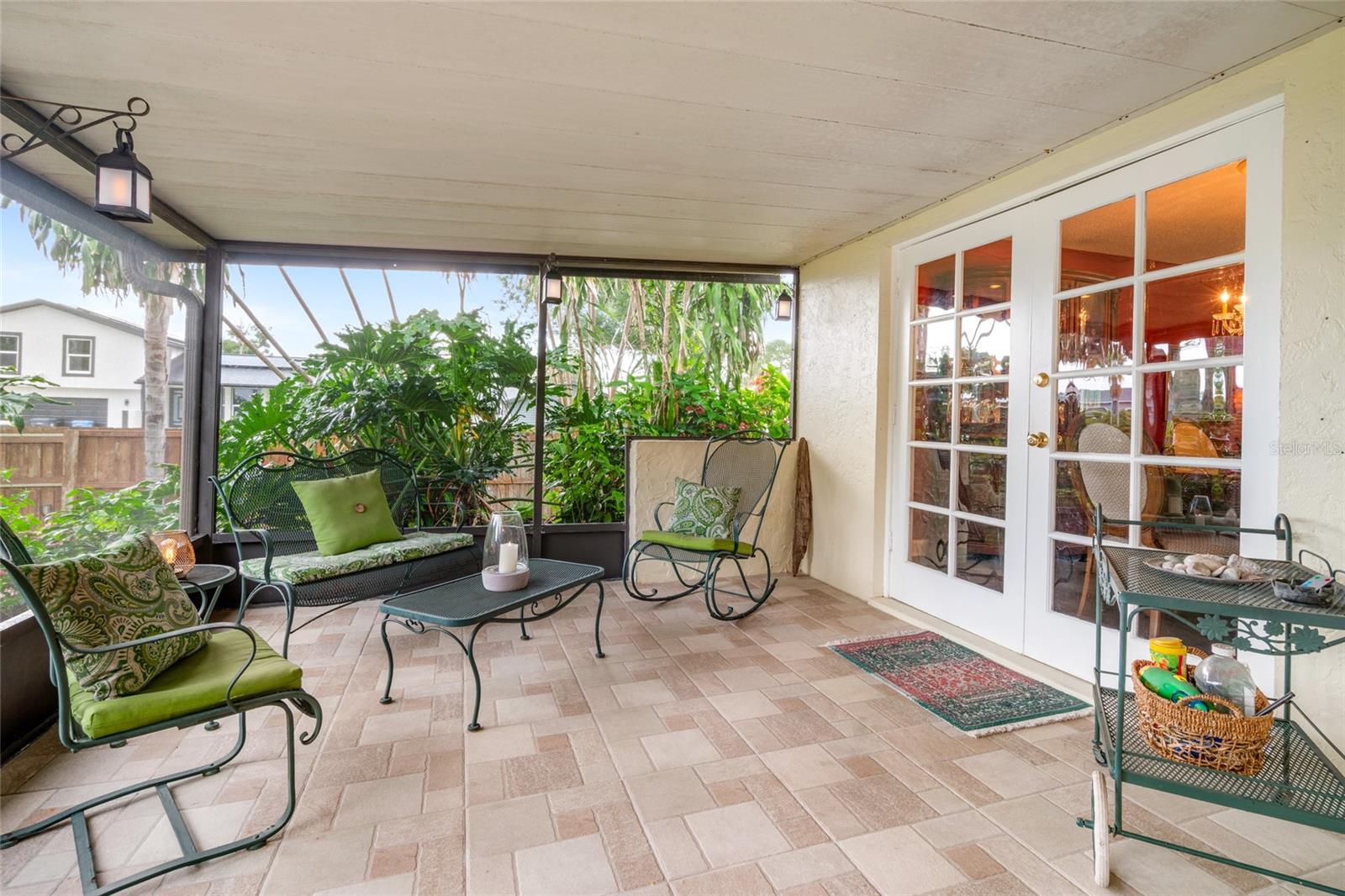 Raise Lanai