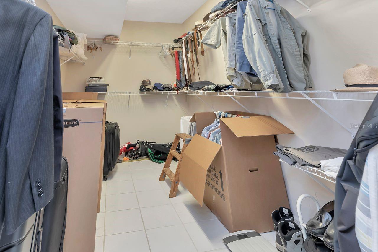 Master Walk In Closet