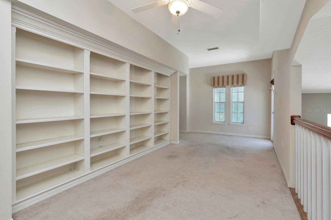 Loft Library