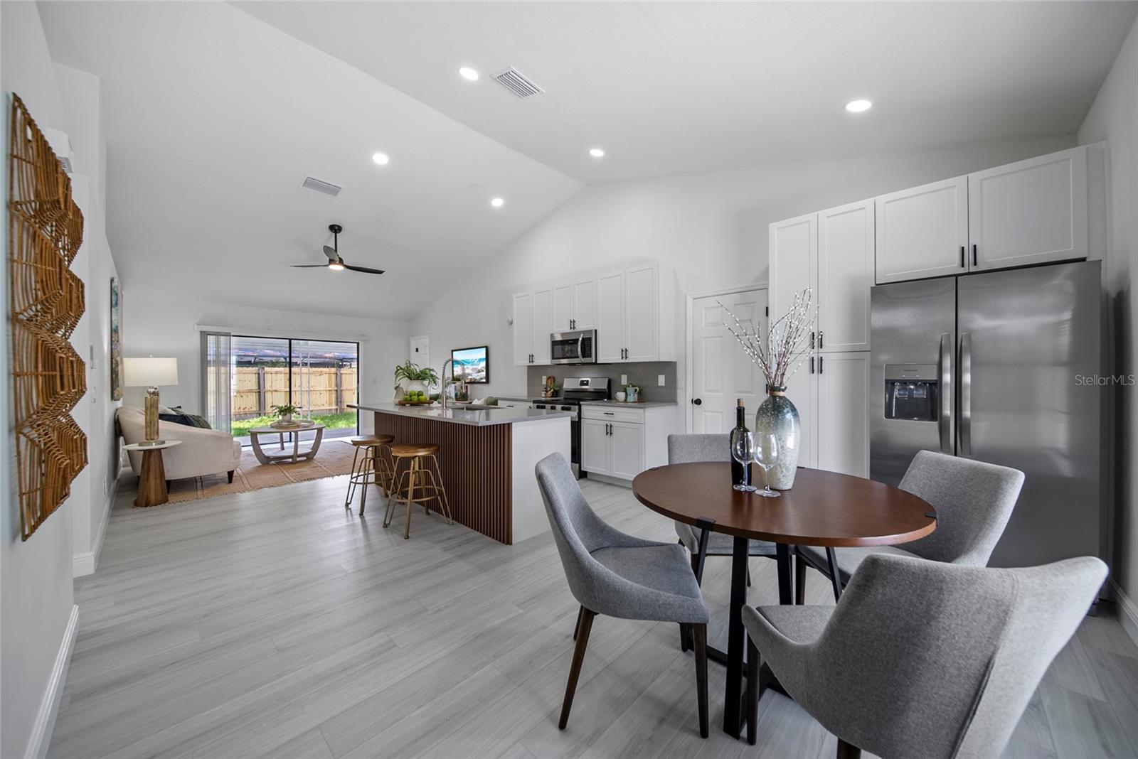 beautiful open concept!