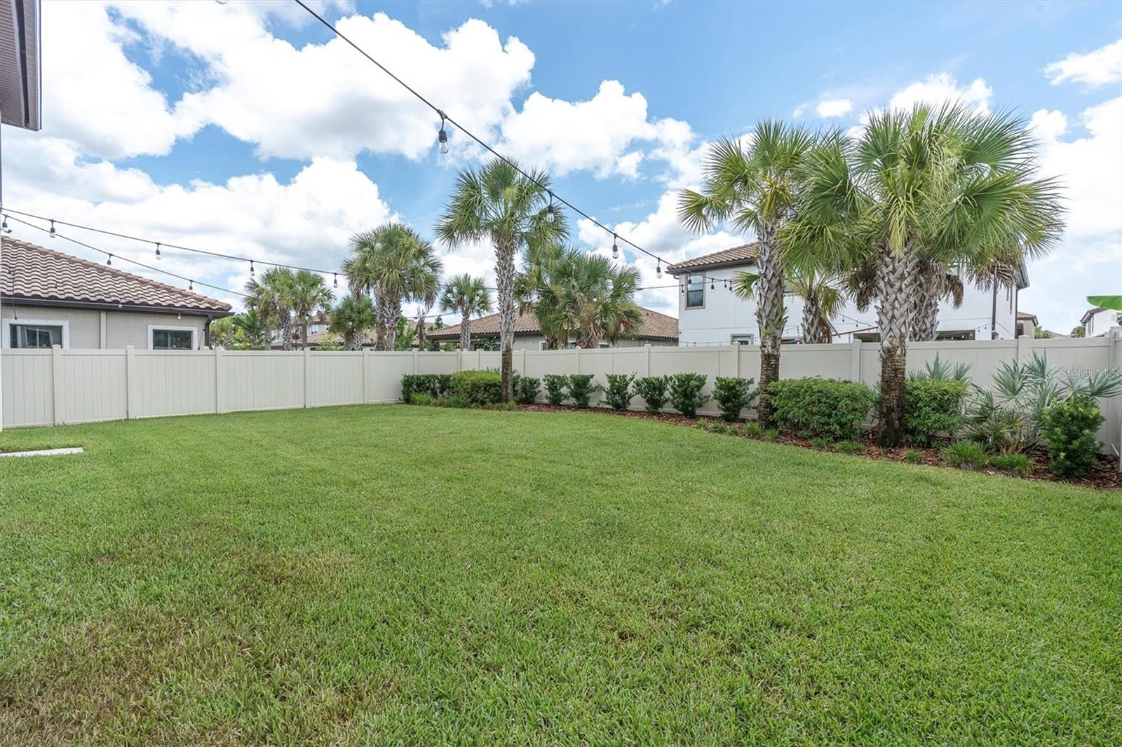 FENCED YARD