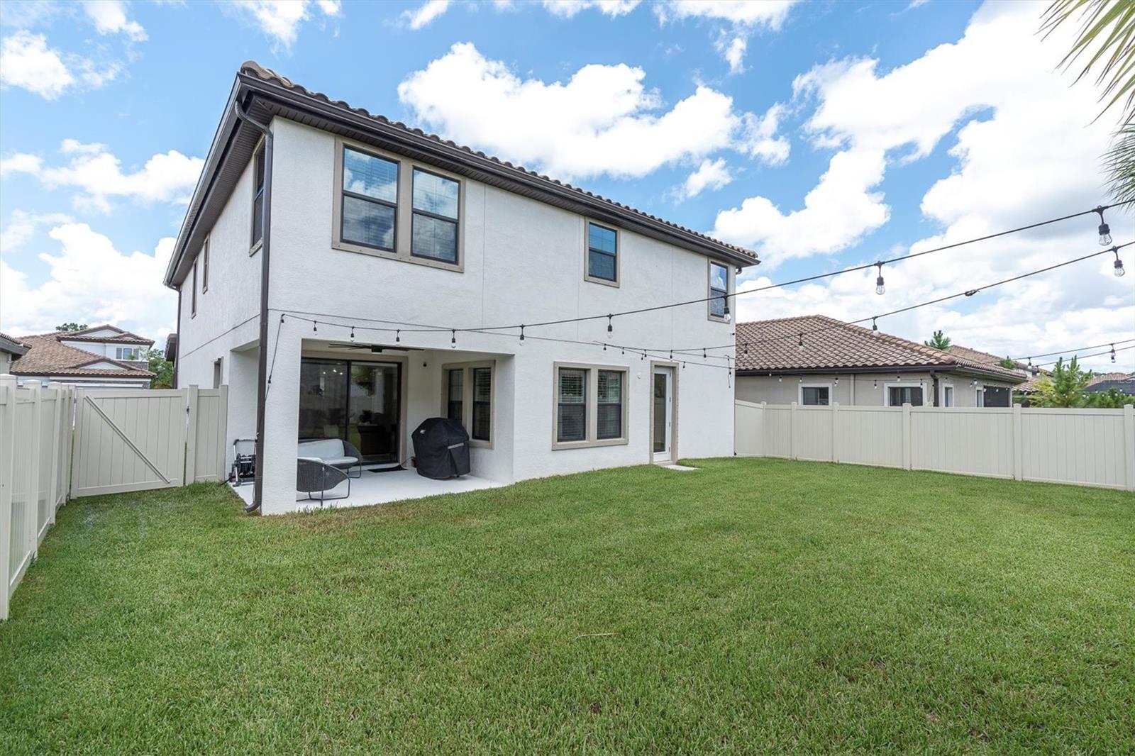 FENCED YARD