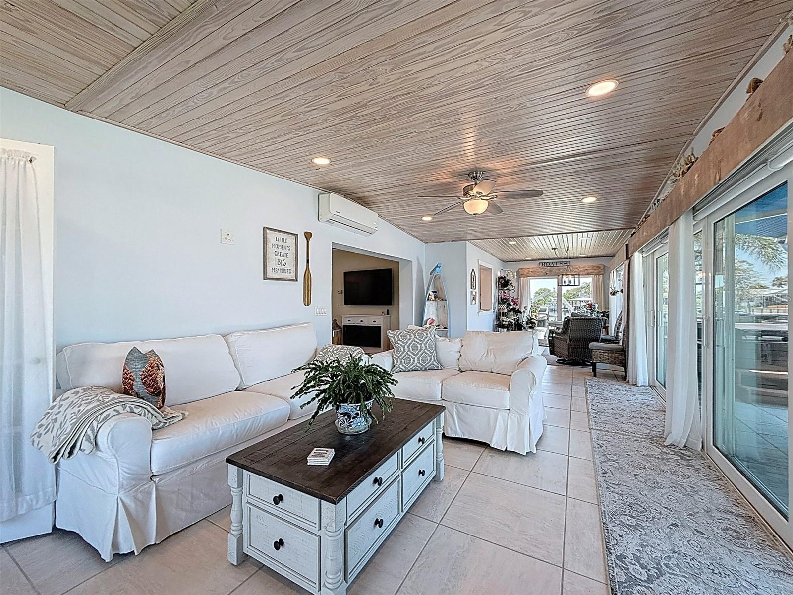 A BEAUTIFUL ROOM
