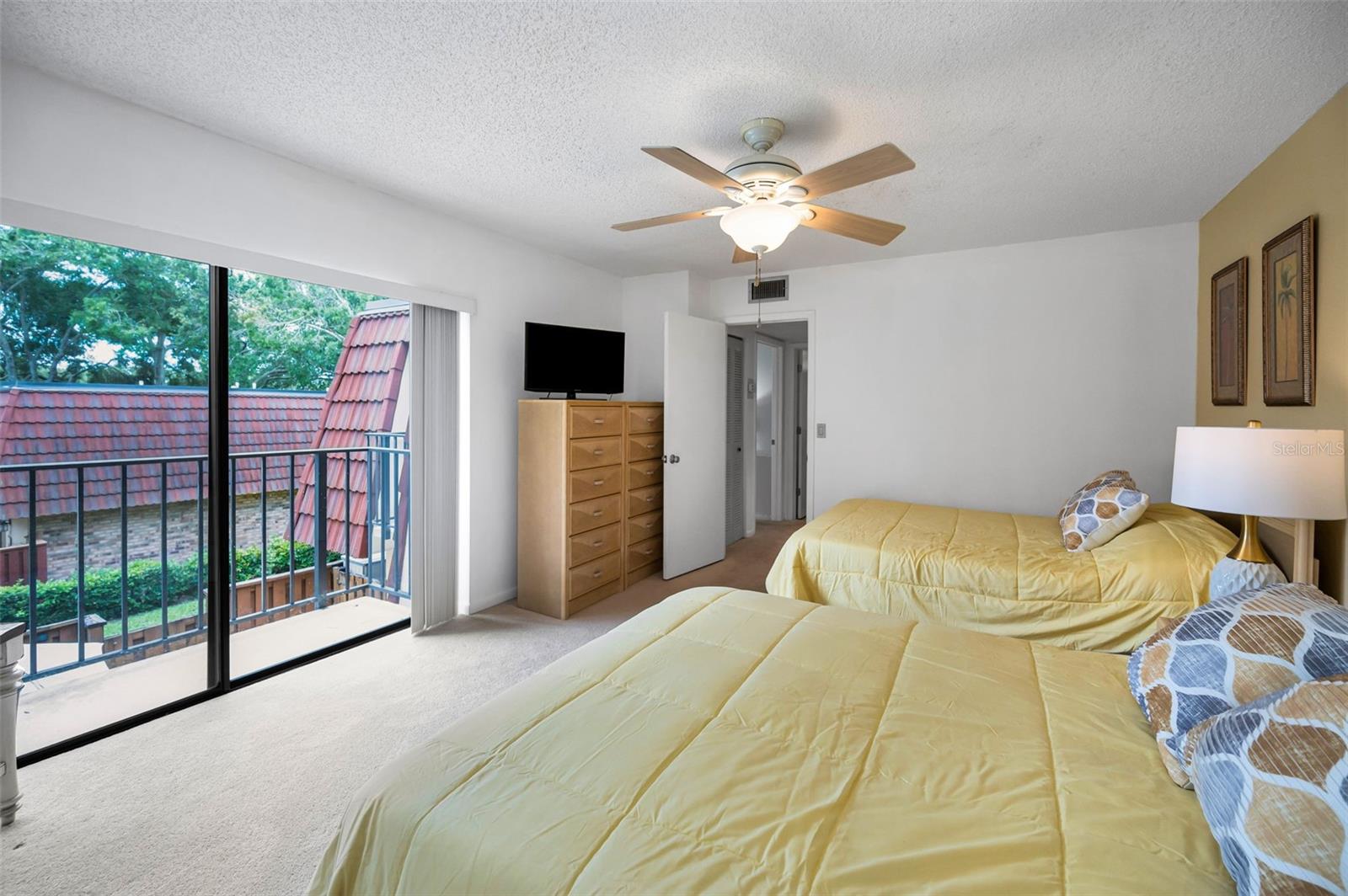 Upper level Master Bath