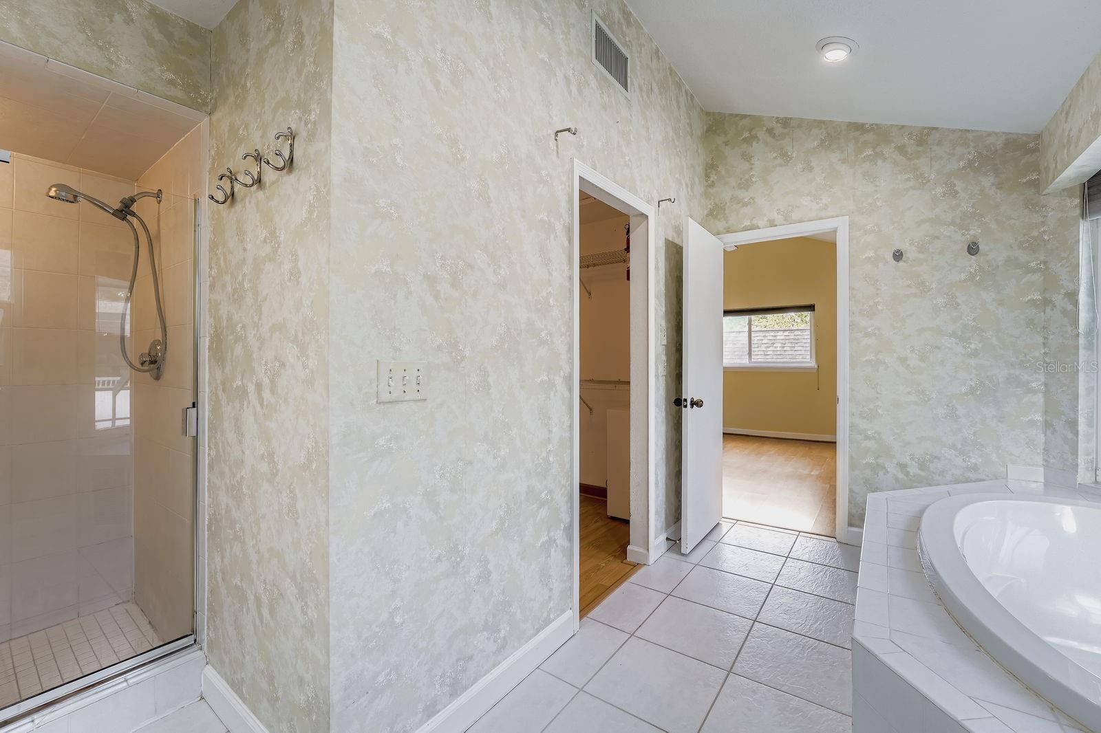 2nd Master Bath