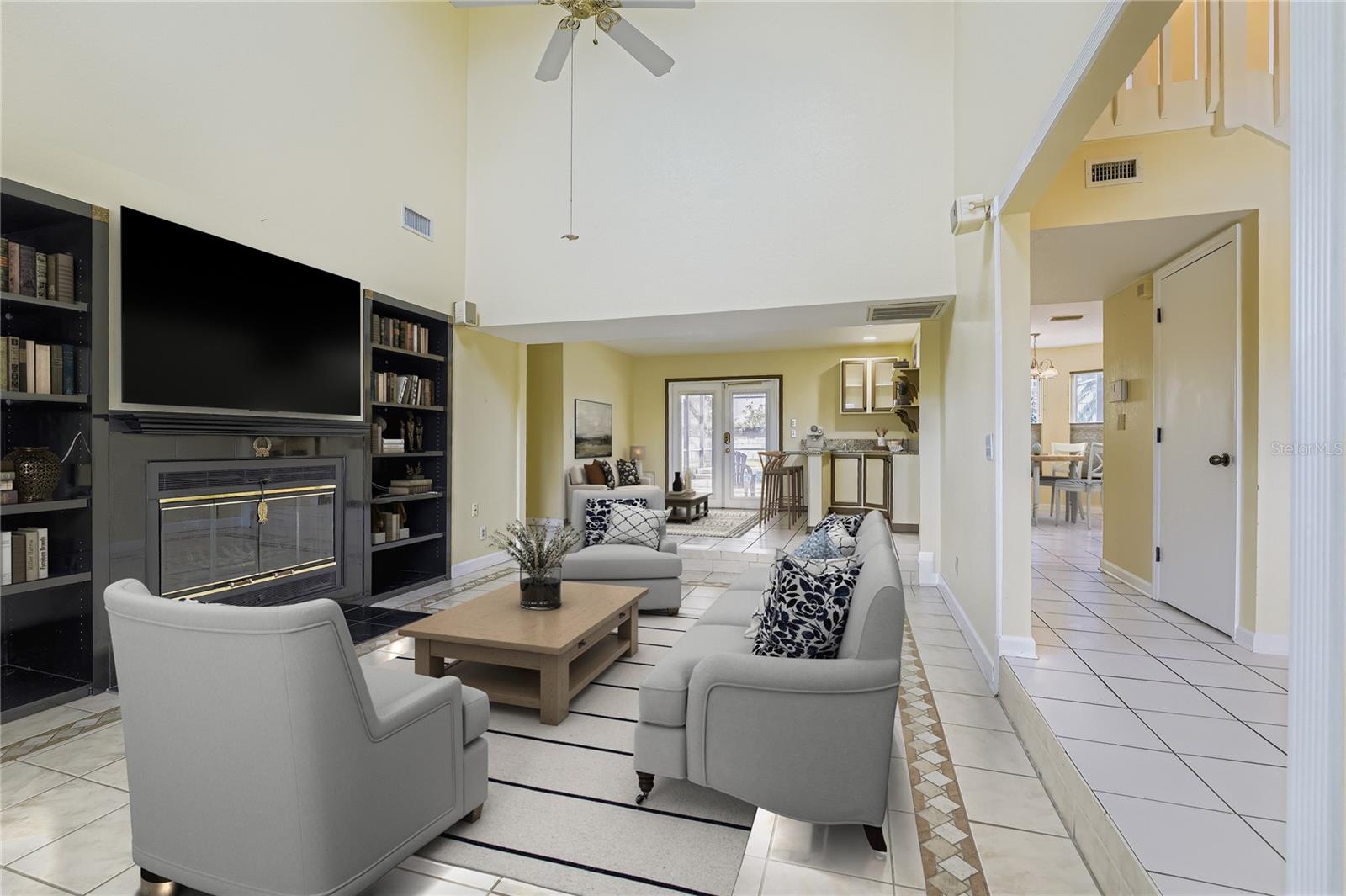 Living room virtual staffing