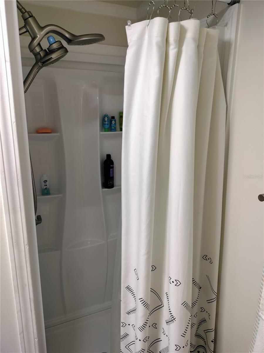 Guest shower