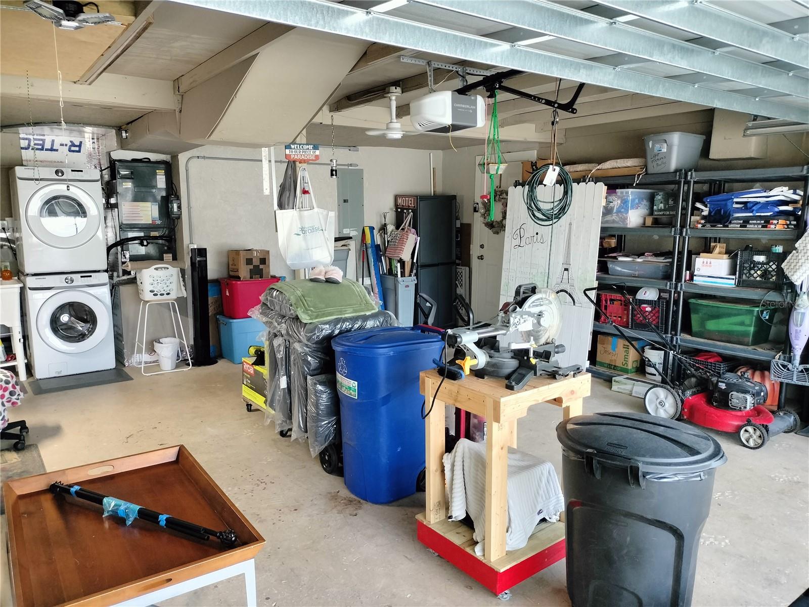 Hurricane rated garage door