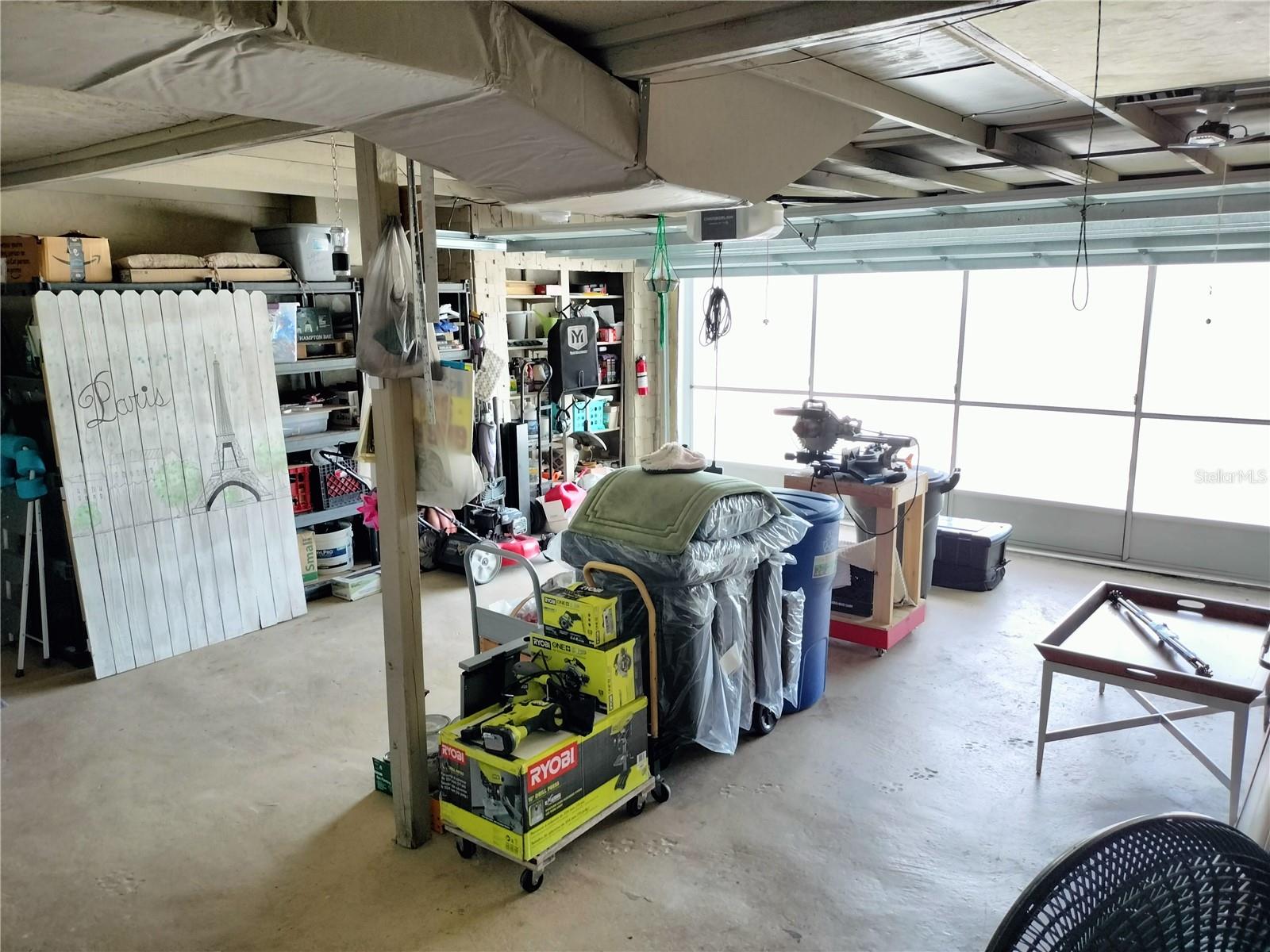 Sliding screen doors