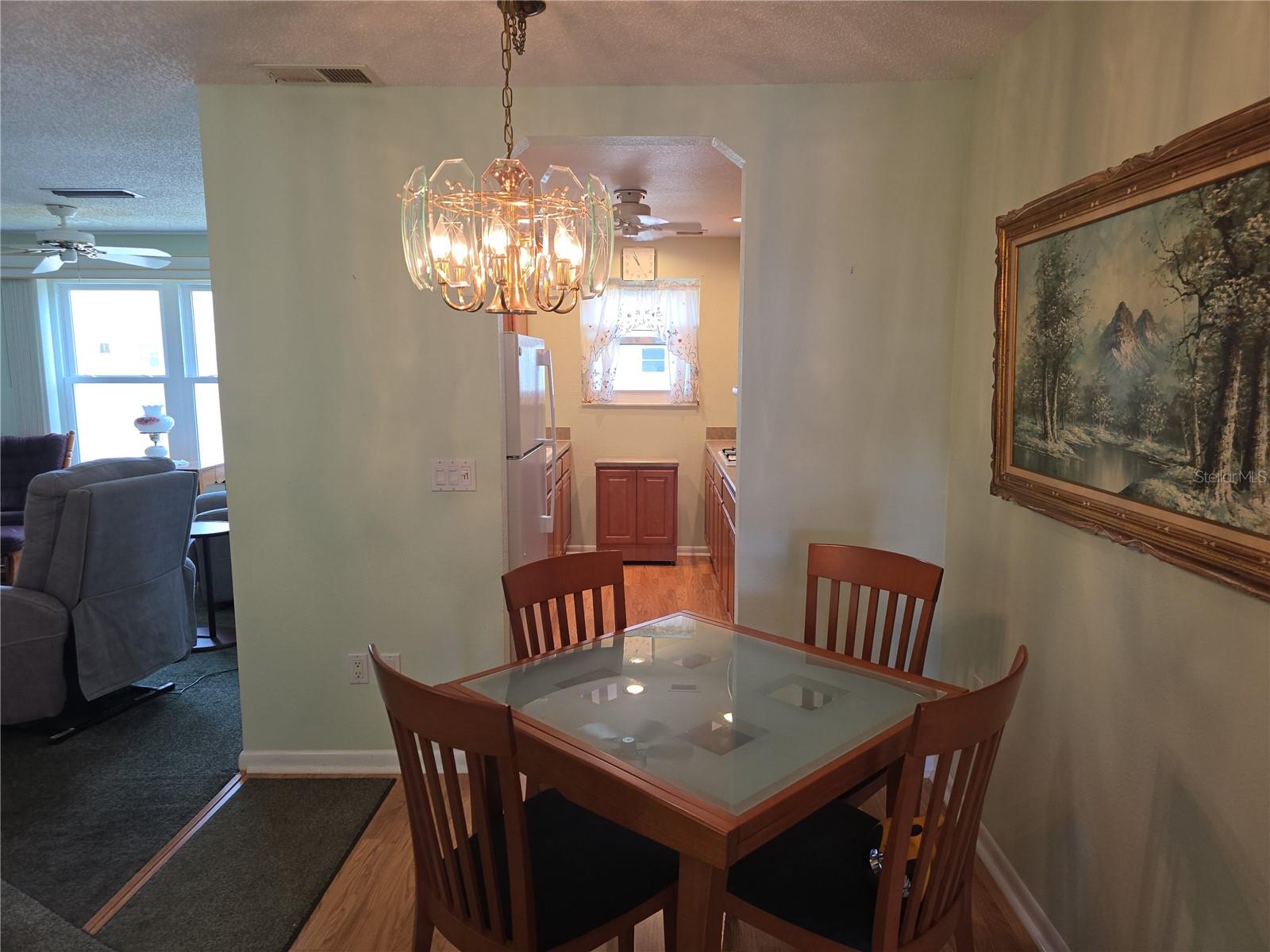 DINNING ROOM