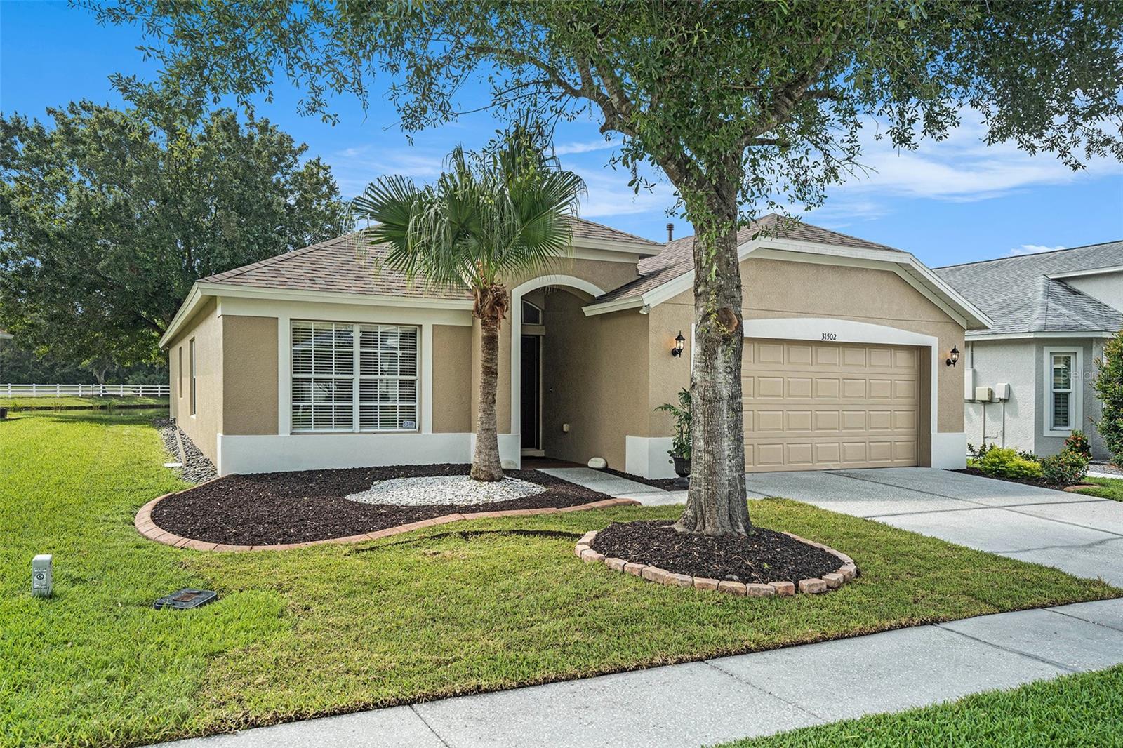 Spacious Side Yard