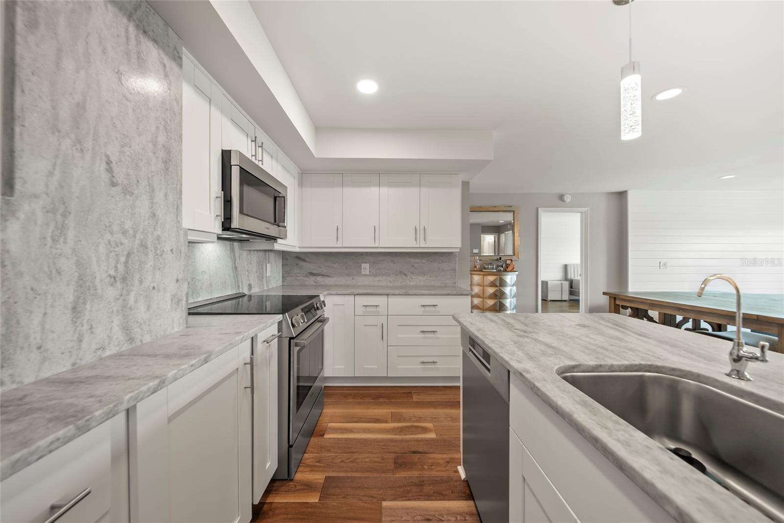 Dinning/Kitchen
