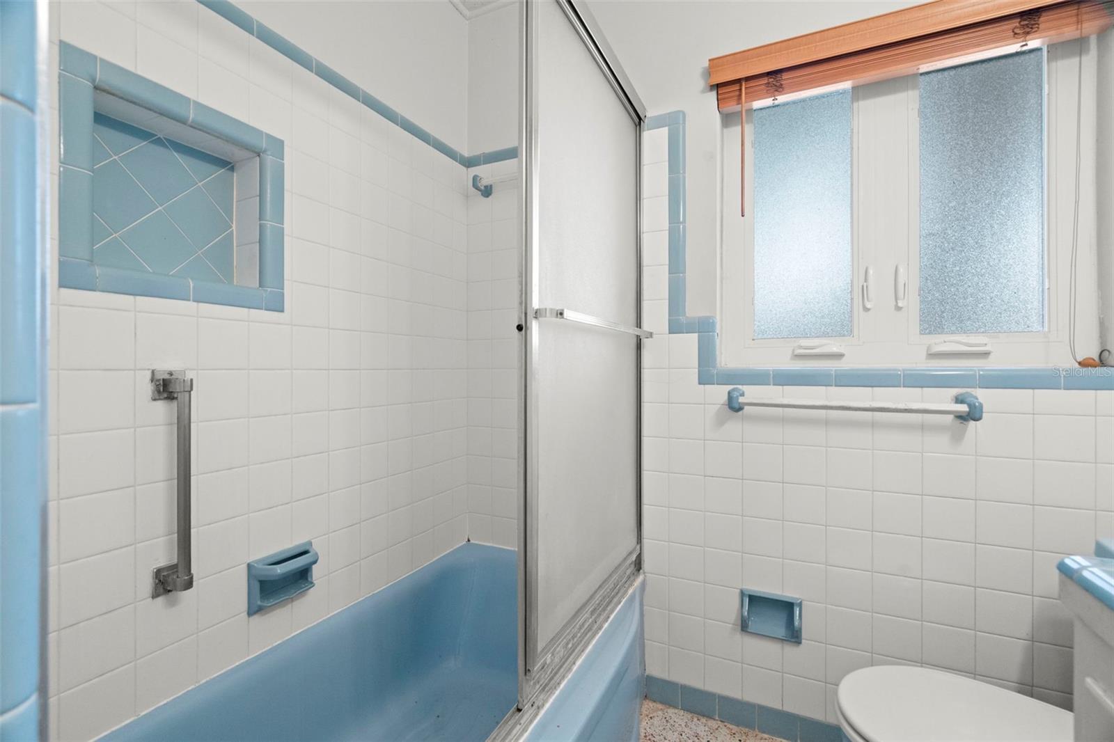 Main bathroom