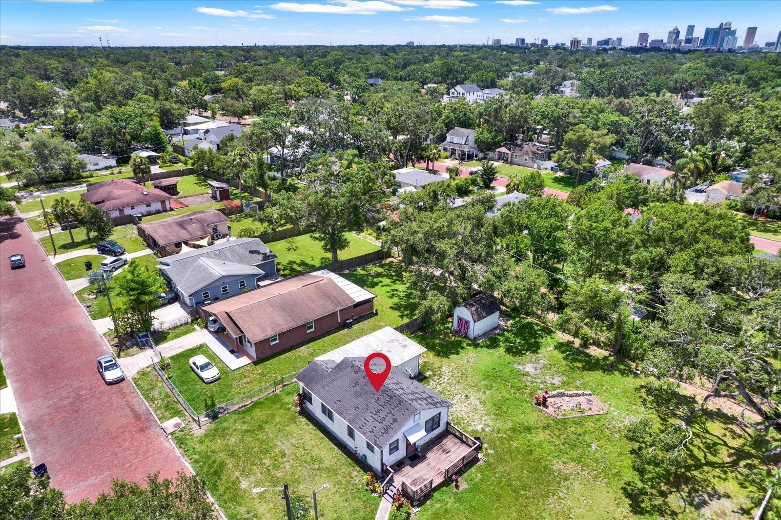 812 W Orient (Lot 1 of 2)