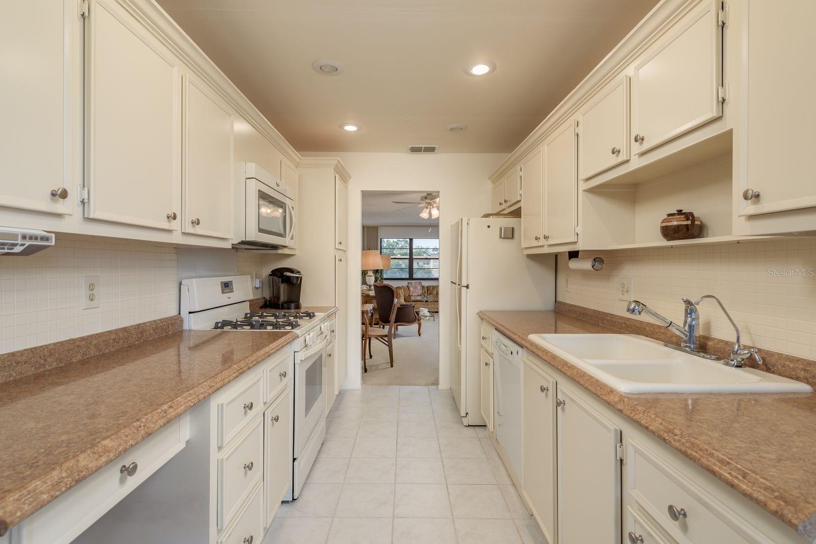 Kitchen 2