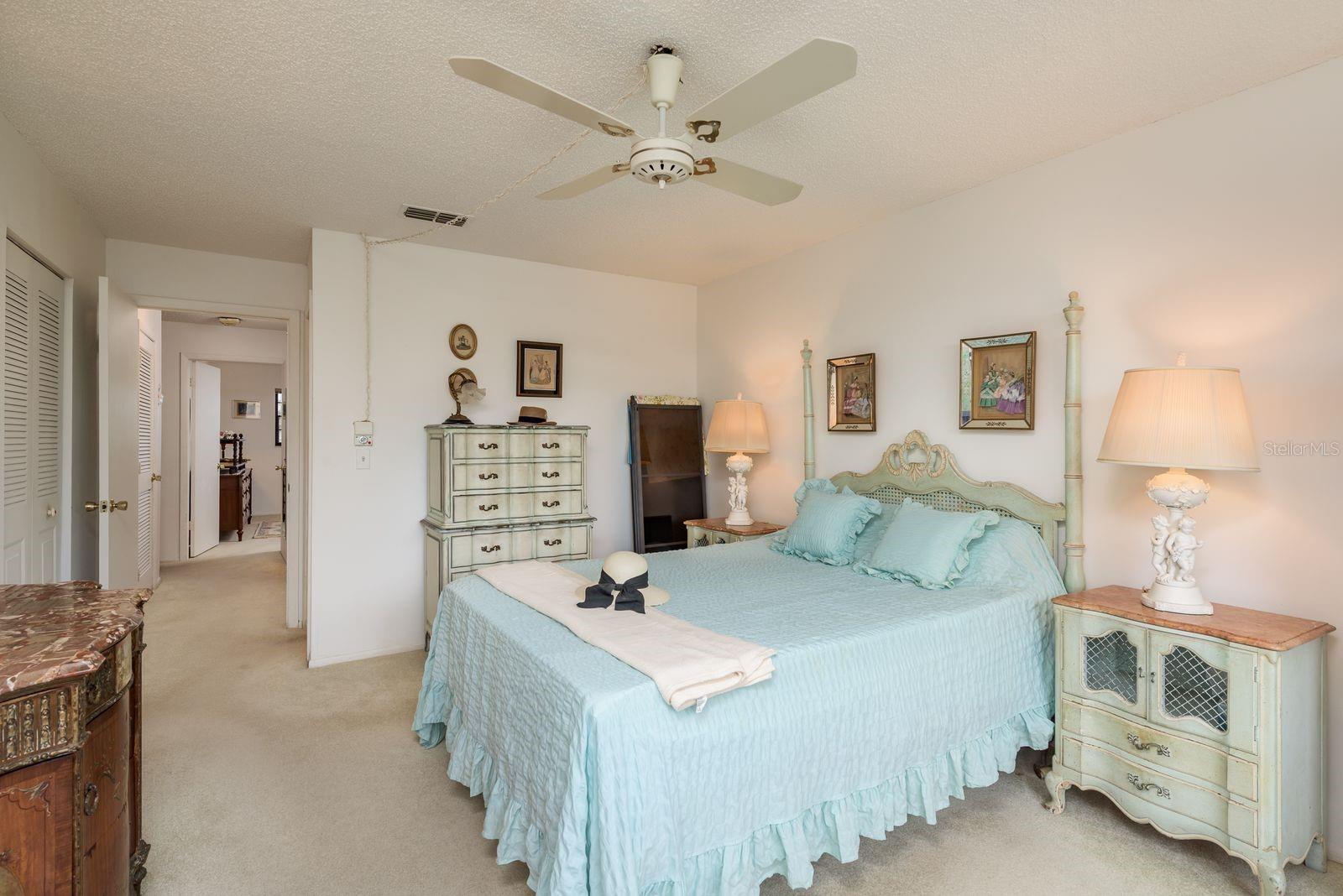 Spacious bedroom