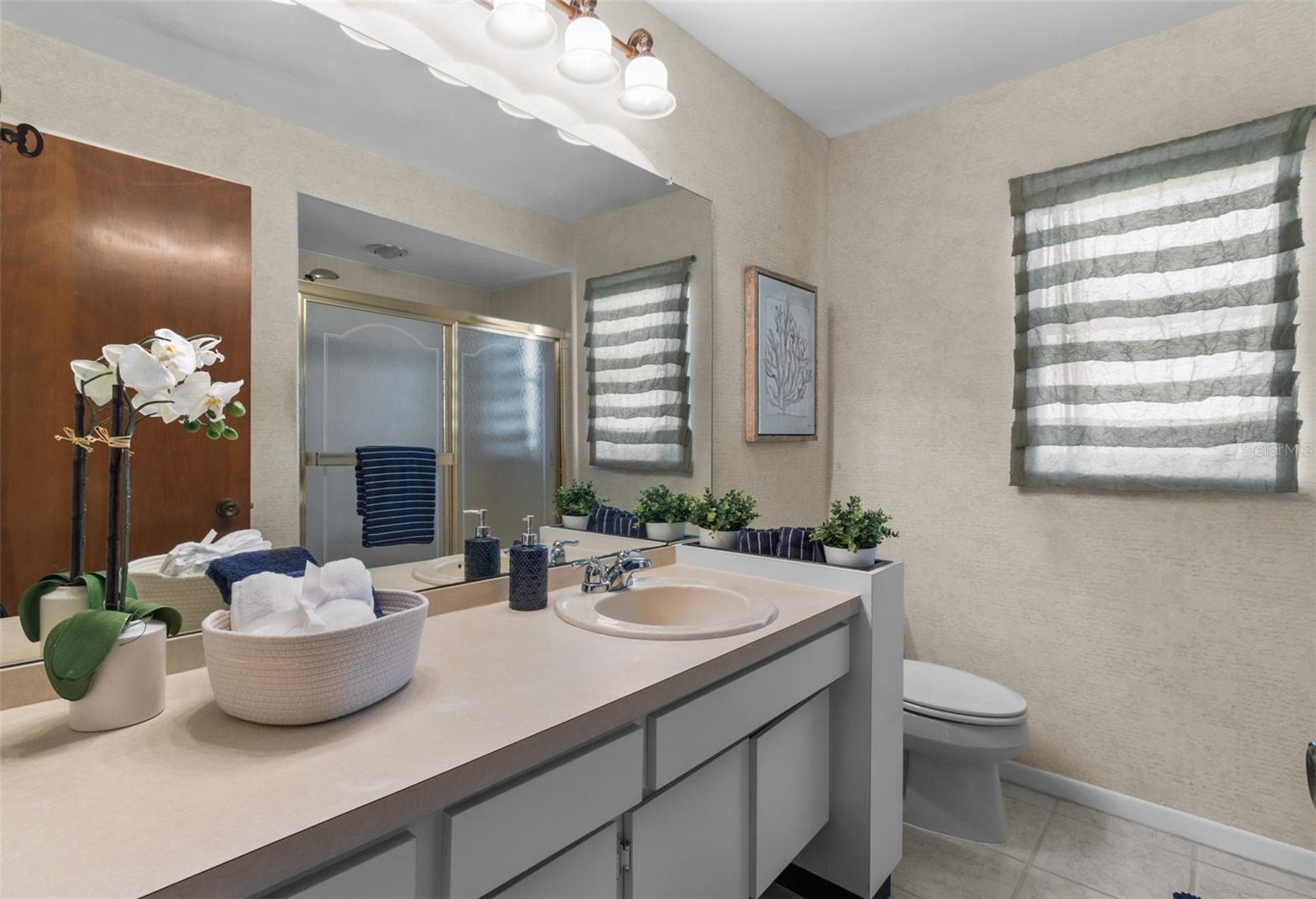 and west side Bath with Shower & Tub
