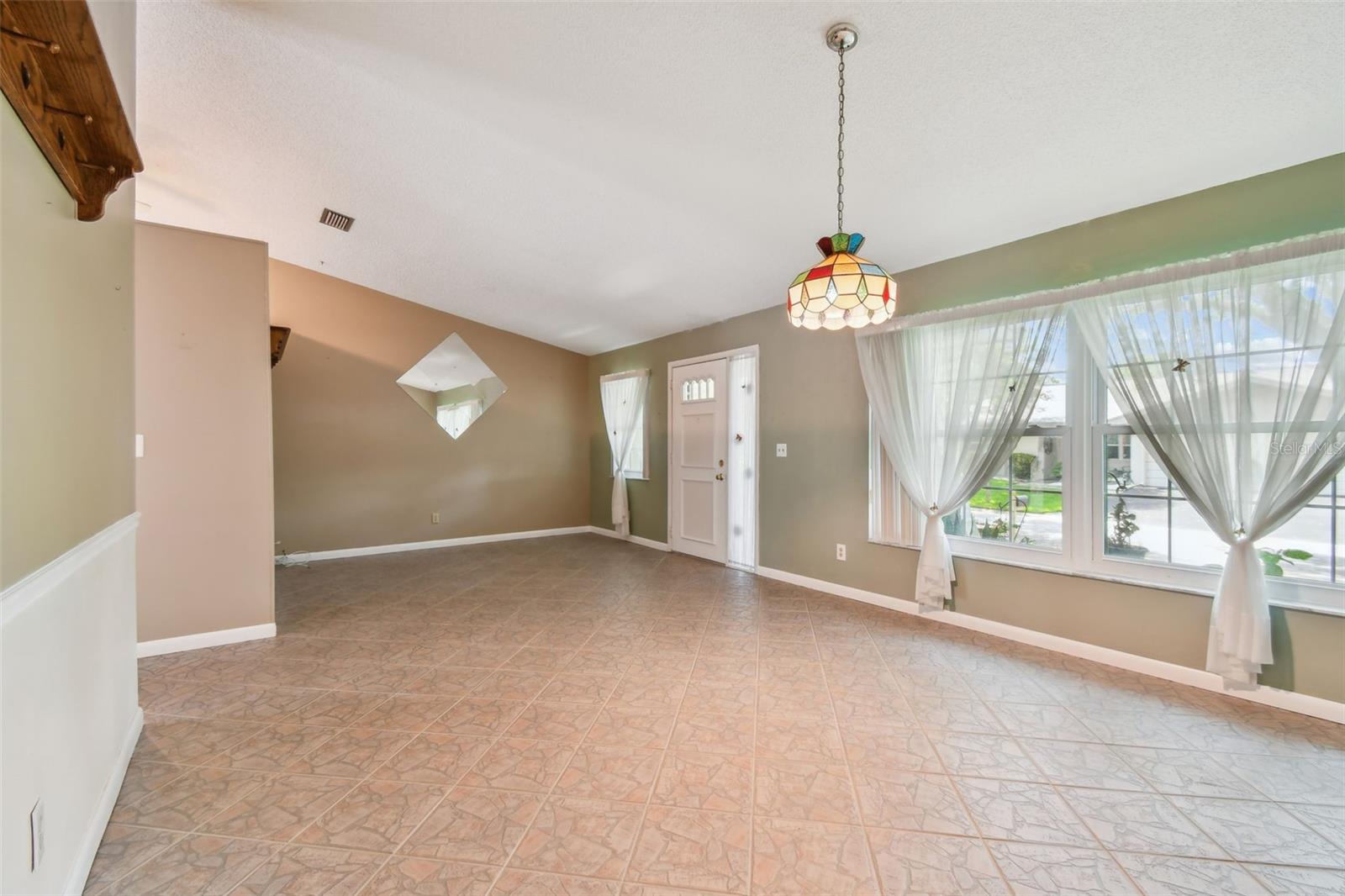 Living Room 3