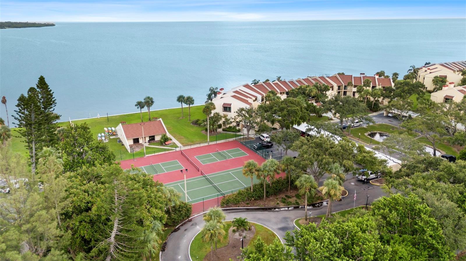 Pickleball and Tennis Courts
