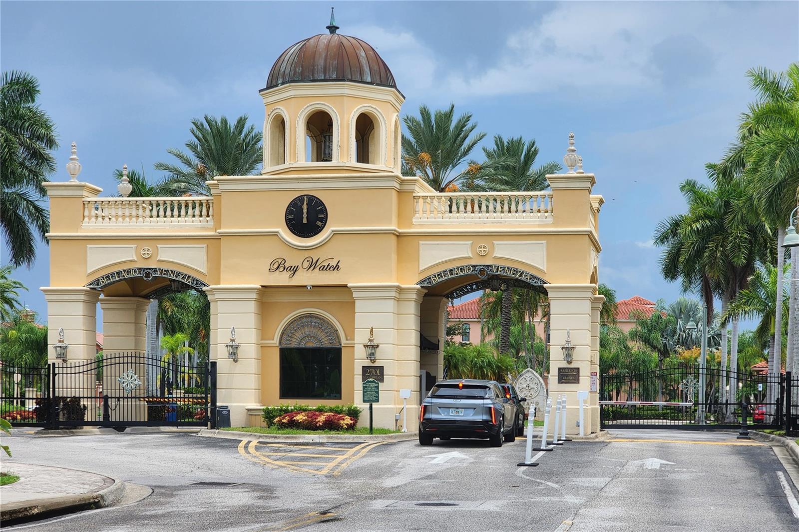 Bay Watch (gated entrance with security)
