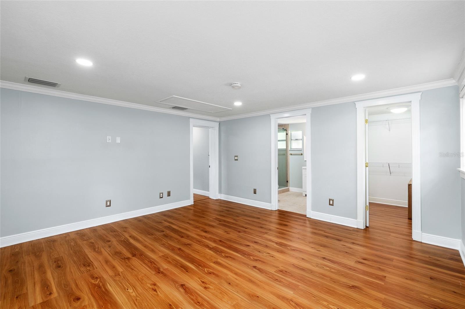 3BR-2BA - Primary Suite