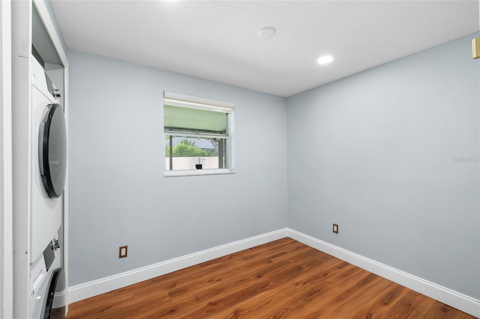 3BR-2BA - BR3-Flex Space