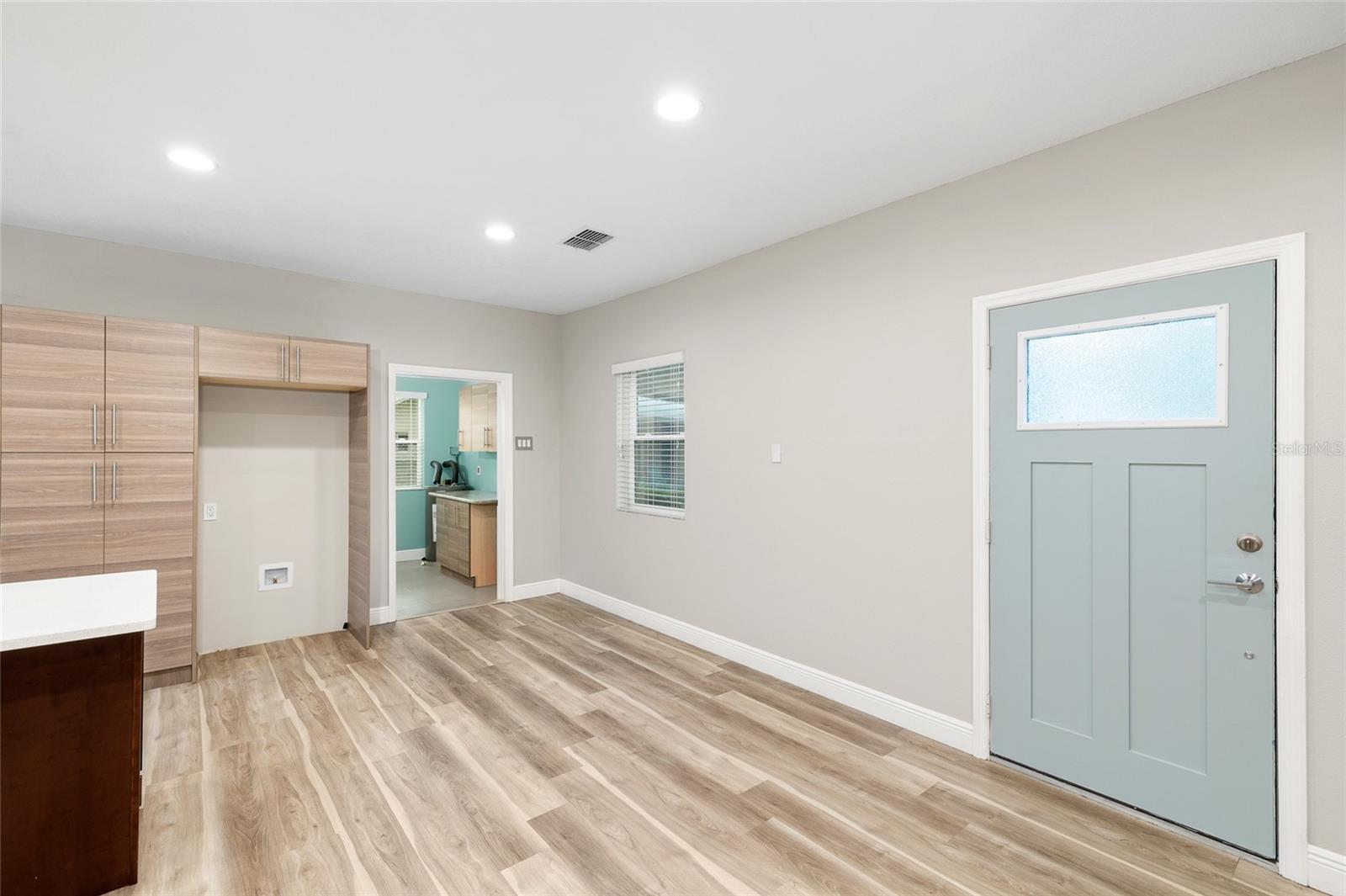 2BR-1BA - Kitchen