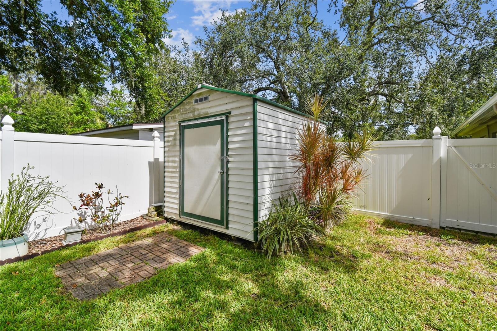 Outdoor shed