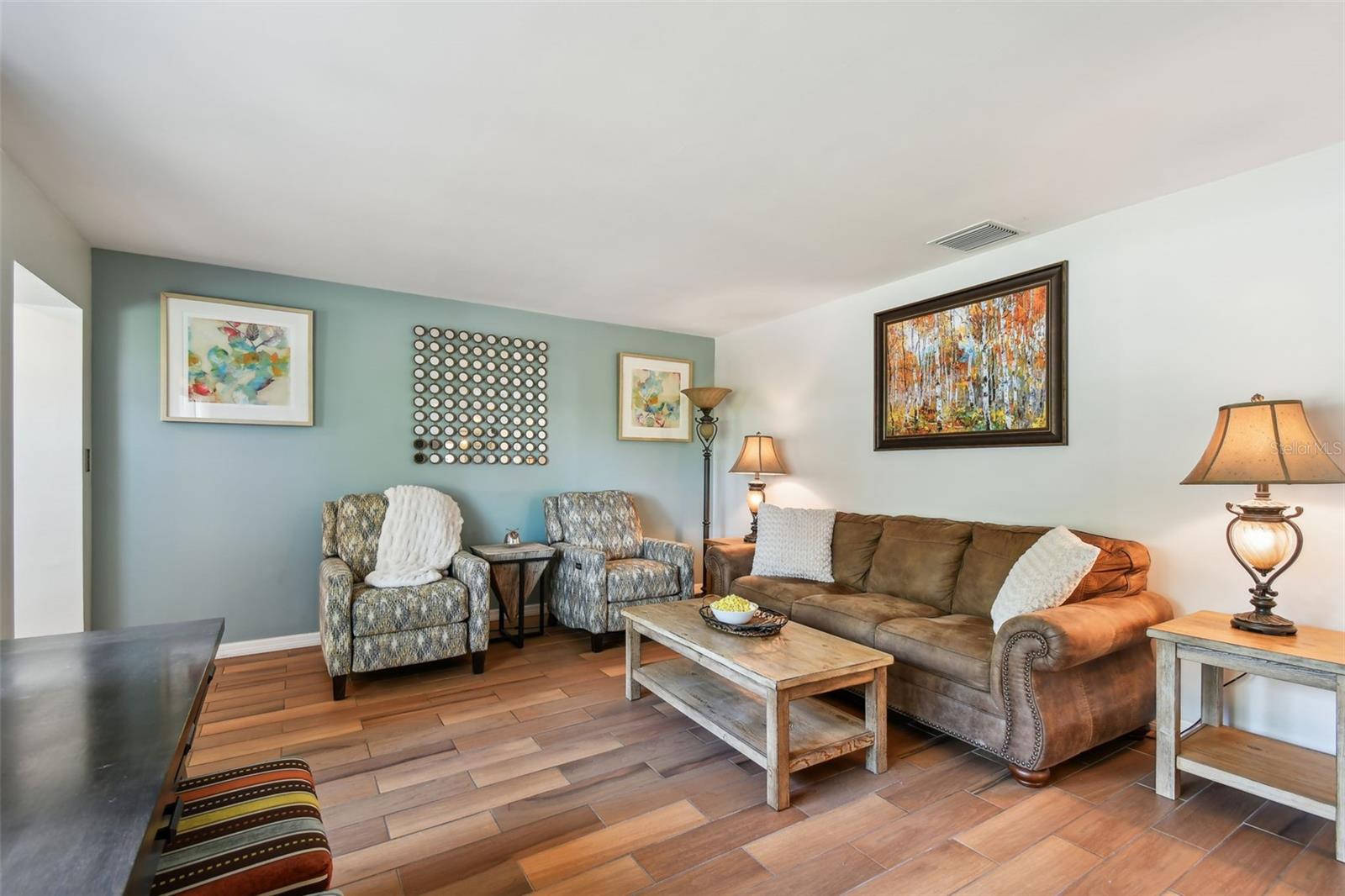 This Family Room is perfect for relaxing and entertaining.