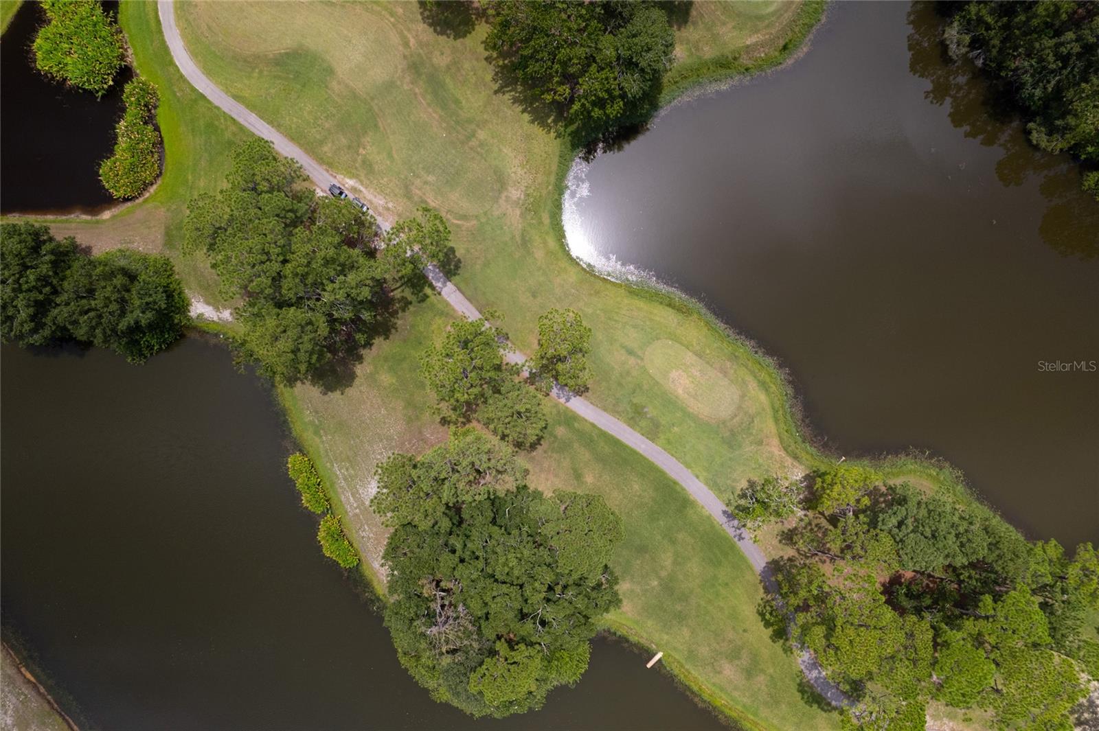 The Eagles is home to 2 golf courses - The Lakes & The Forest