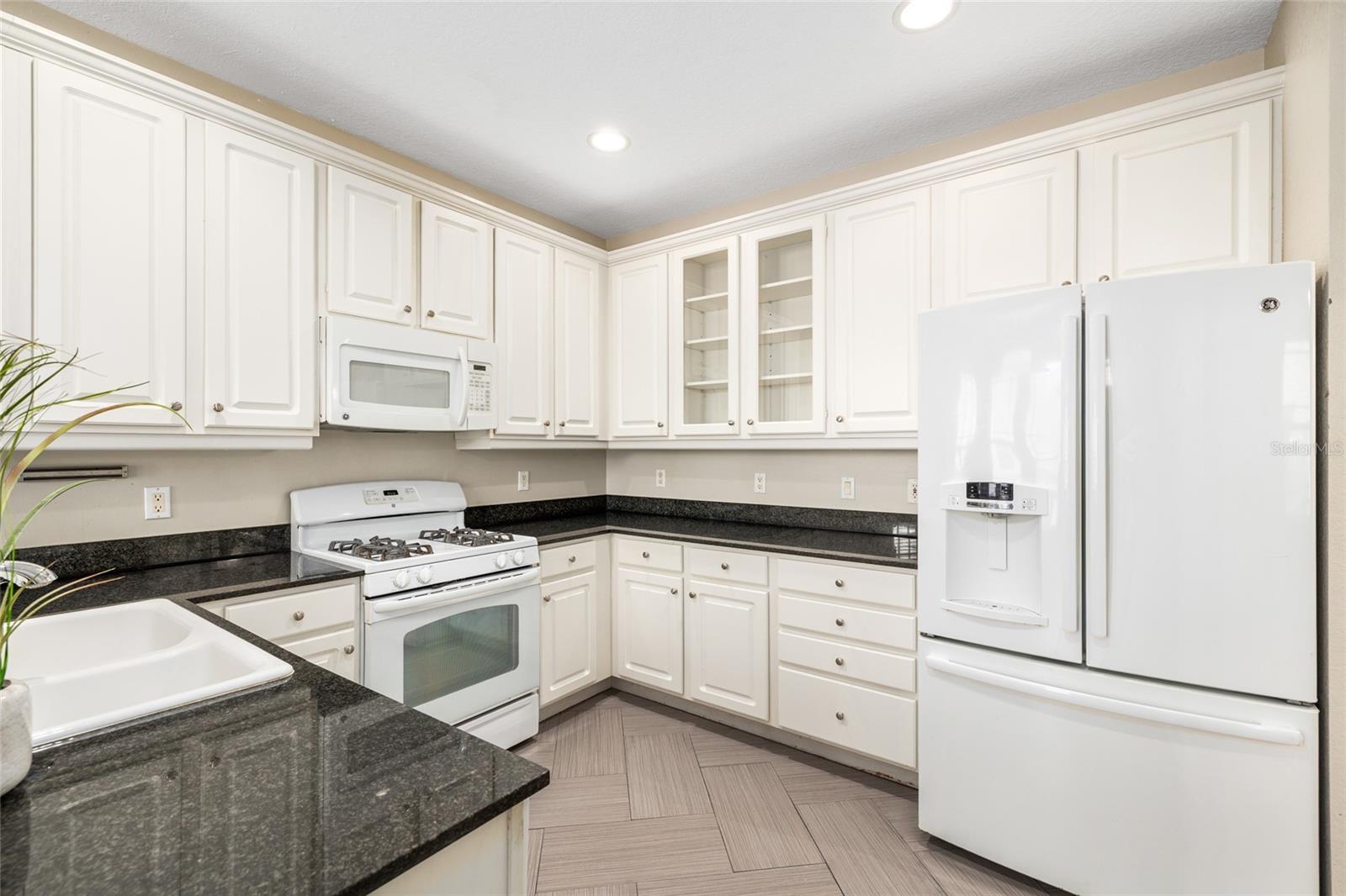 Perfectly set up for your 'chef moments!'