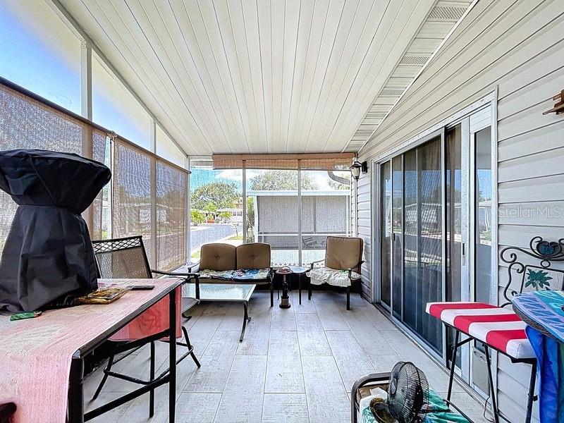 SCREENED FRONT PORCH