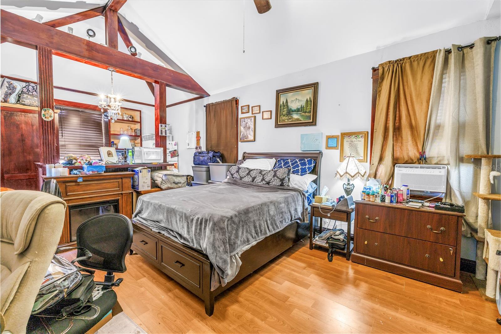 Interior in-law suite