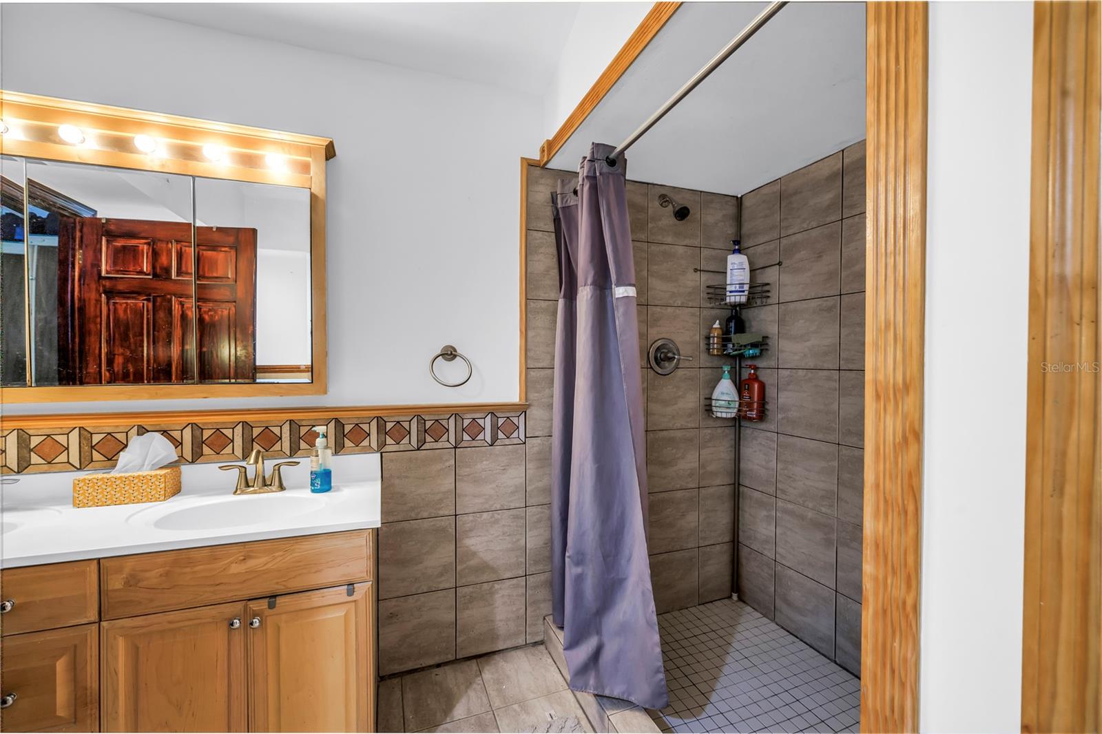 On-suite bath