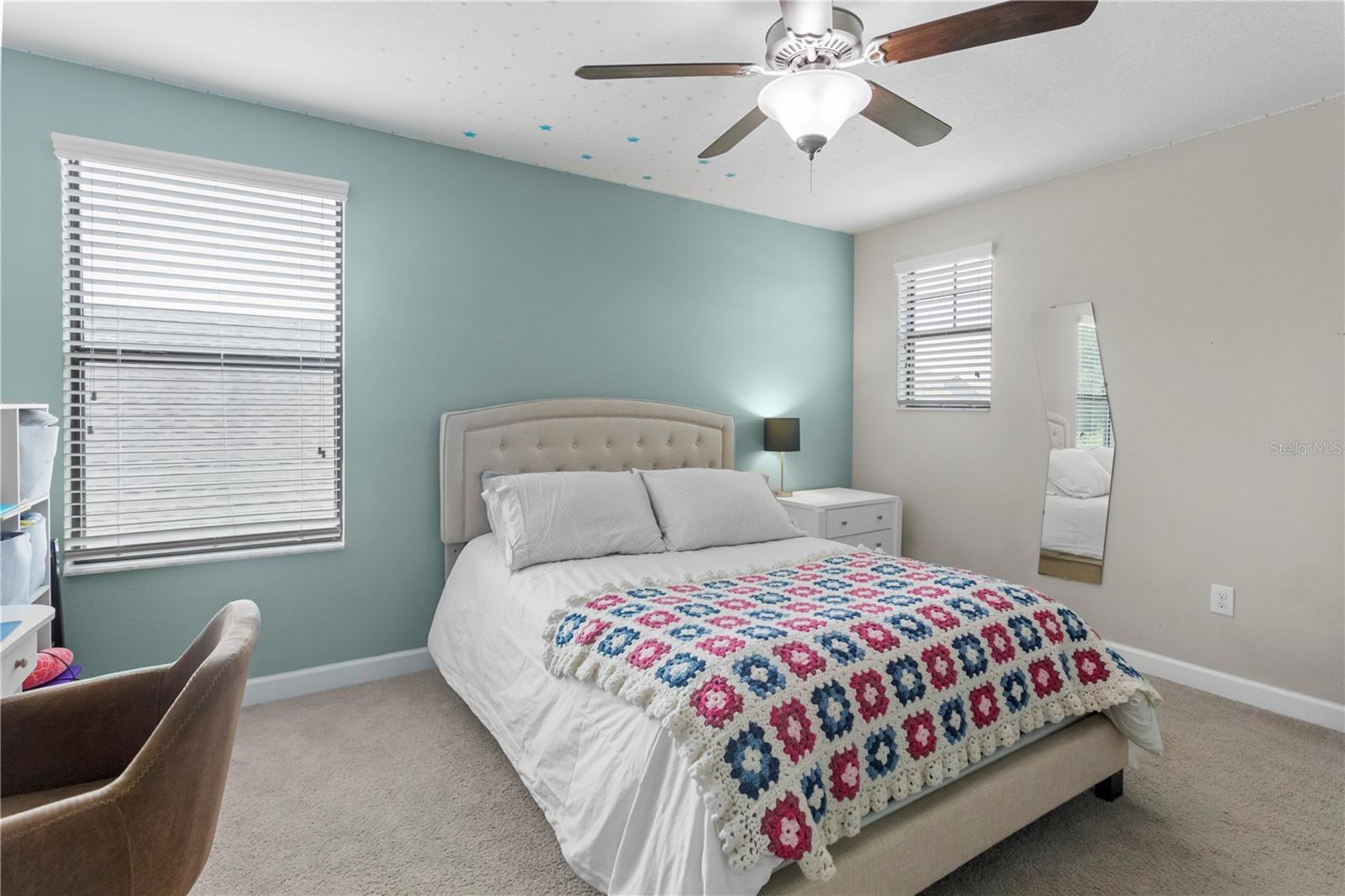 Bedroom 2/2nd floor