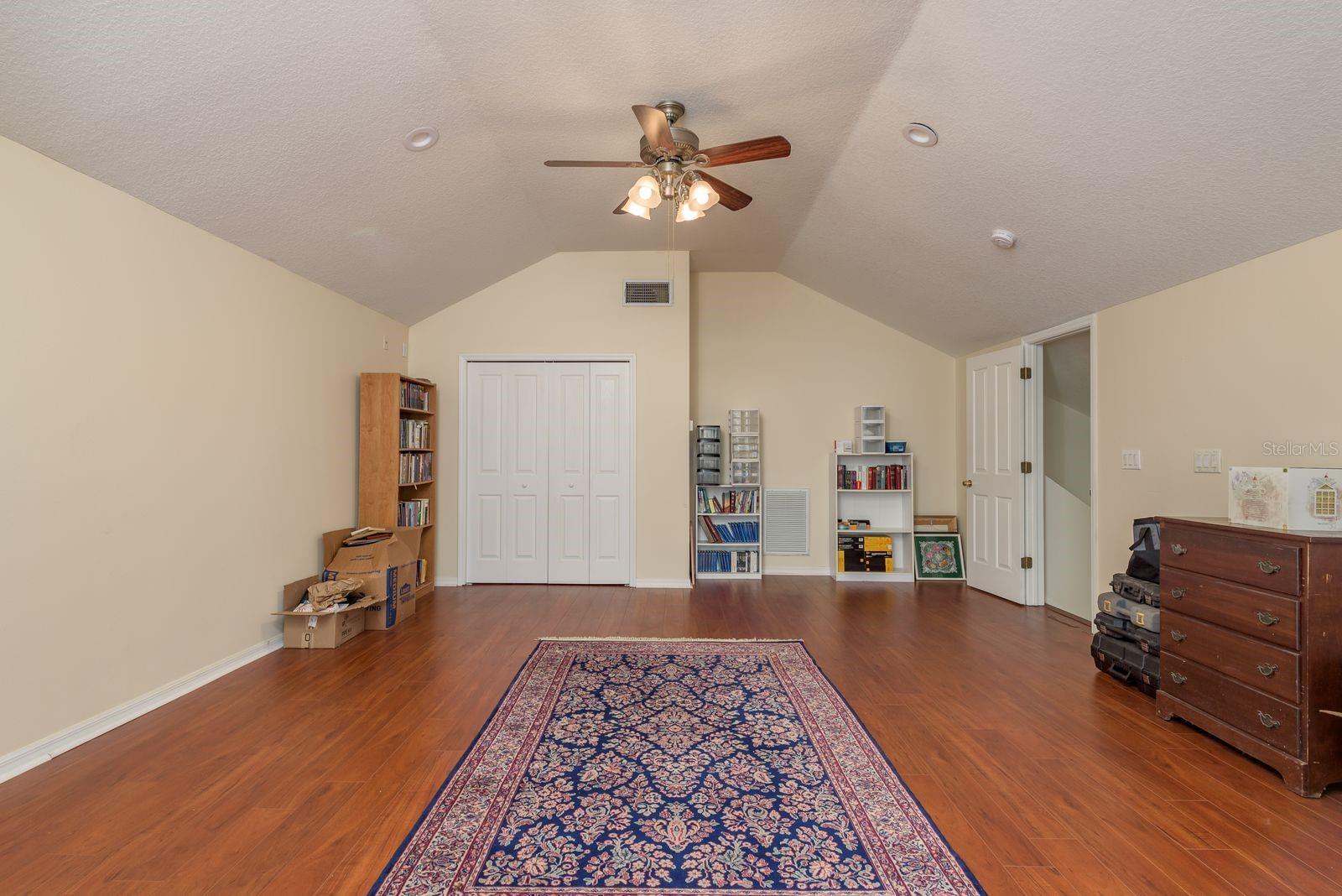 Bonus room