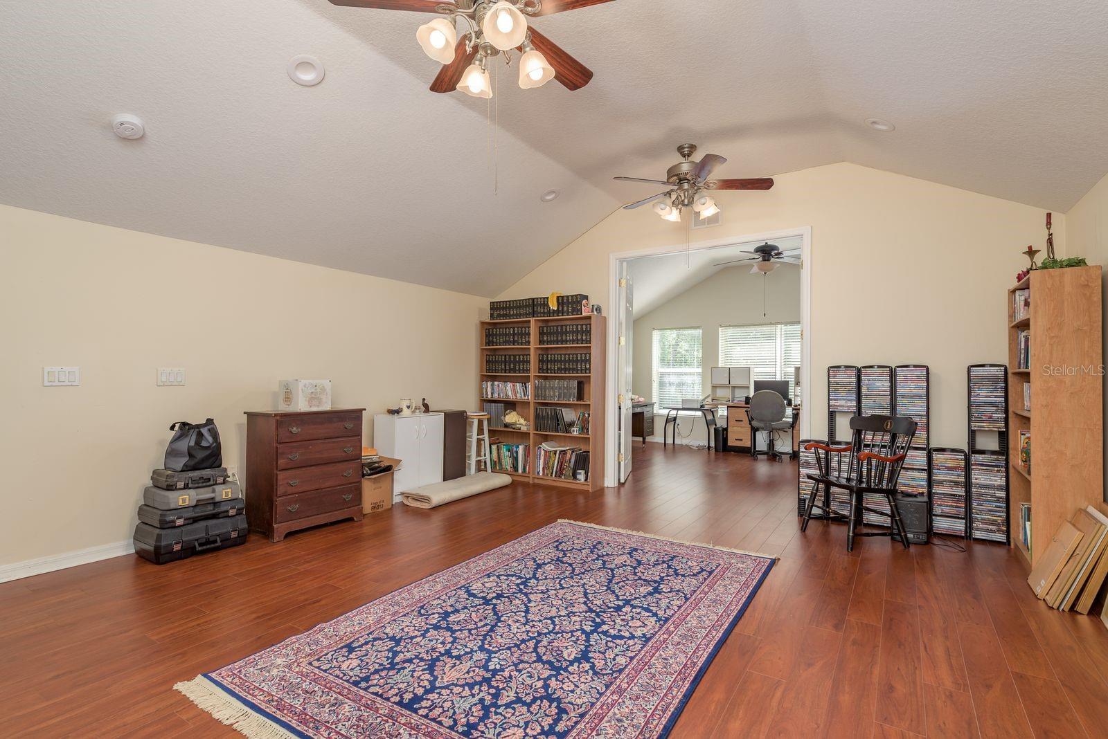 Bonus room