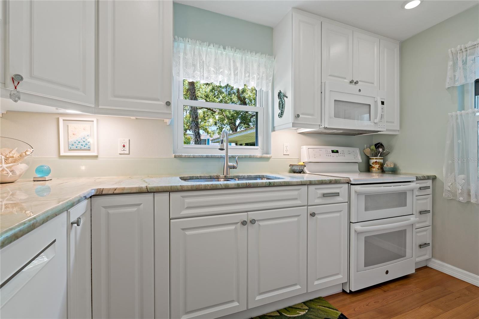 Views of the Water from your Kitchen!