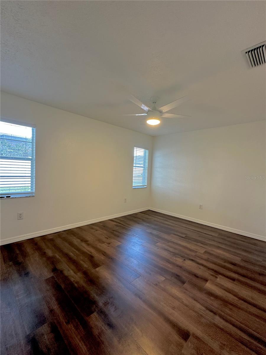 3 bedroom