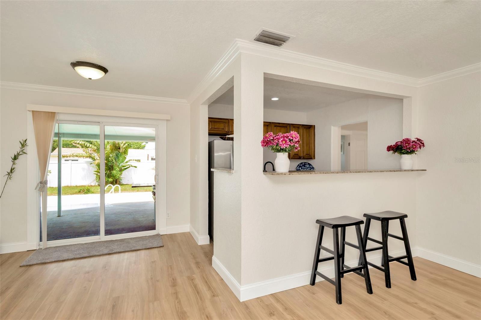 Kitchen/Dining