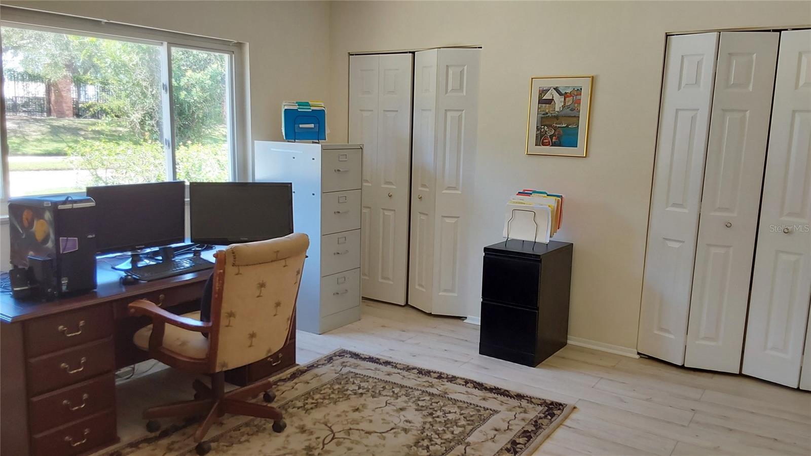 4th bedroom as home office