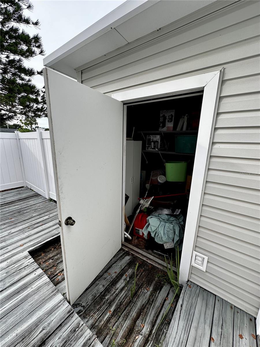 Storage Unit/Shed
