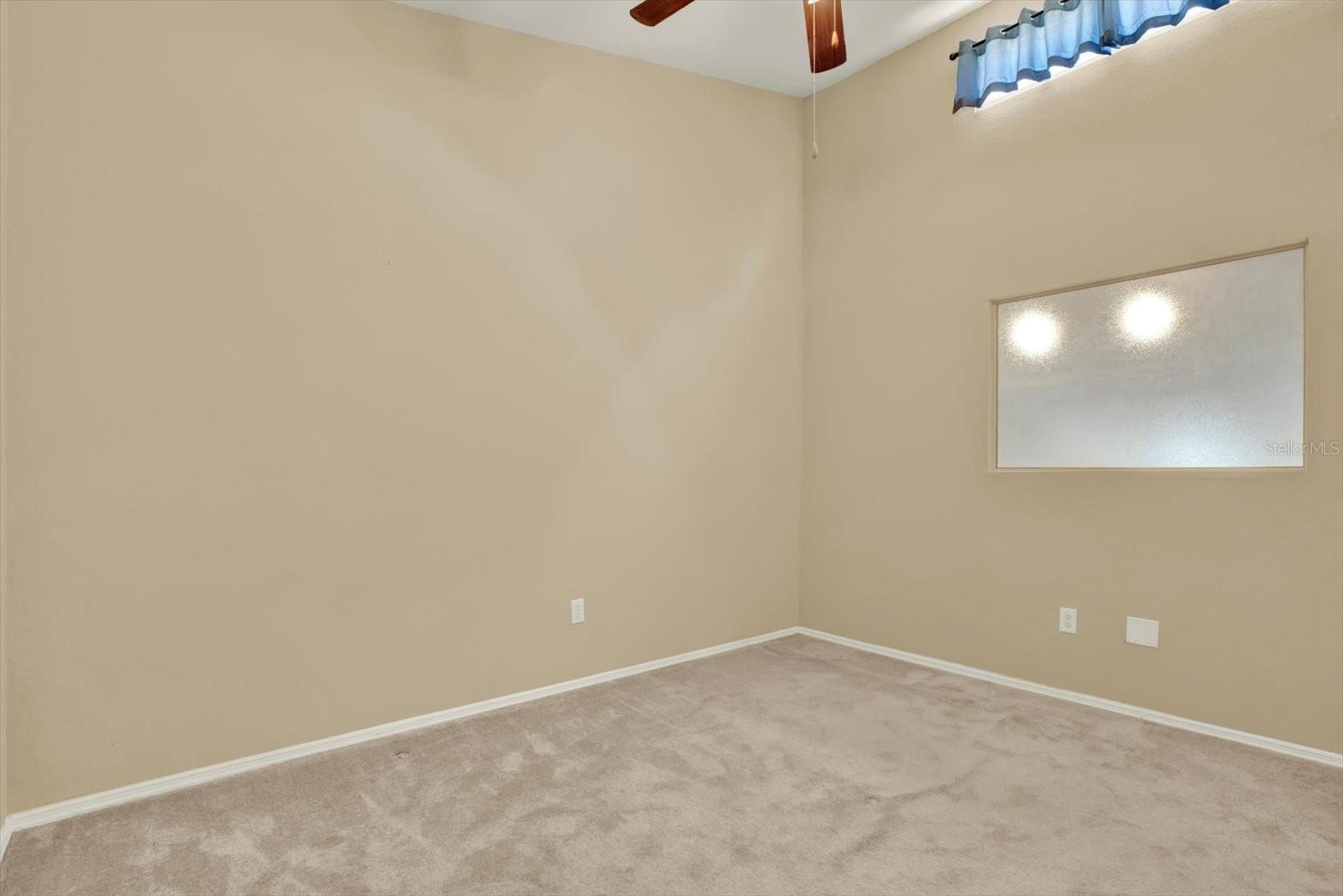 2nd bedroom