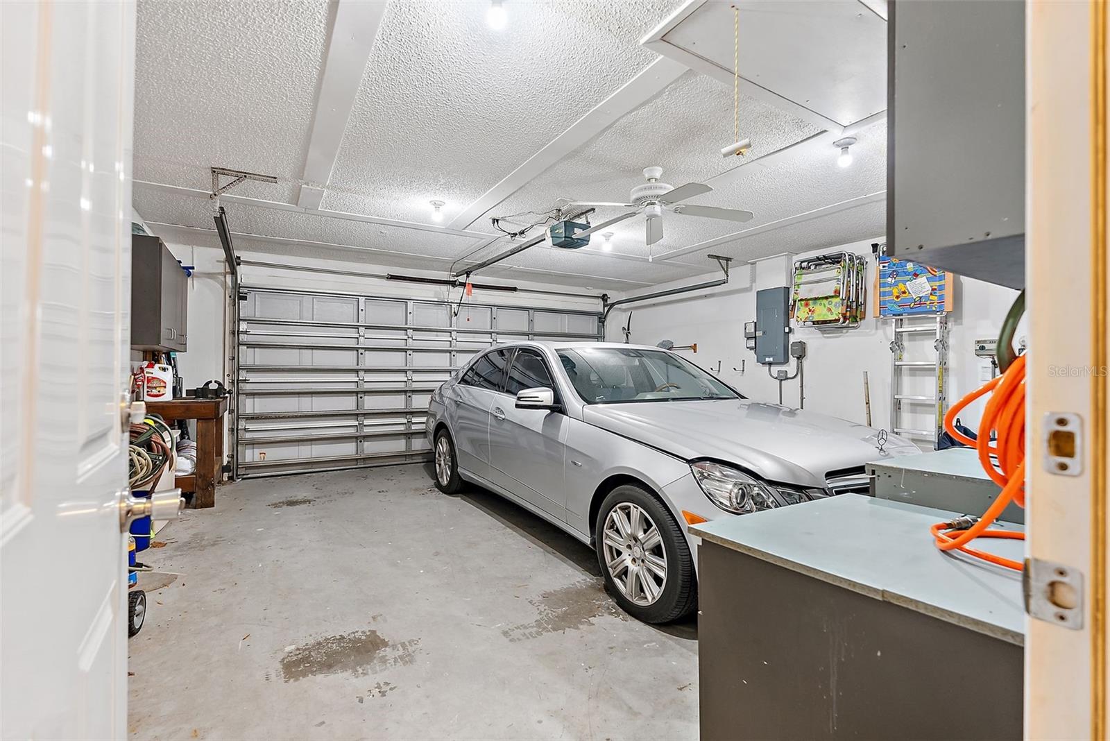 Oversized 2 Car Garage