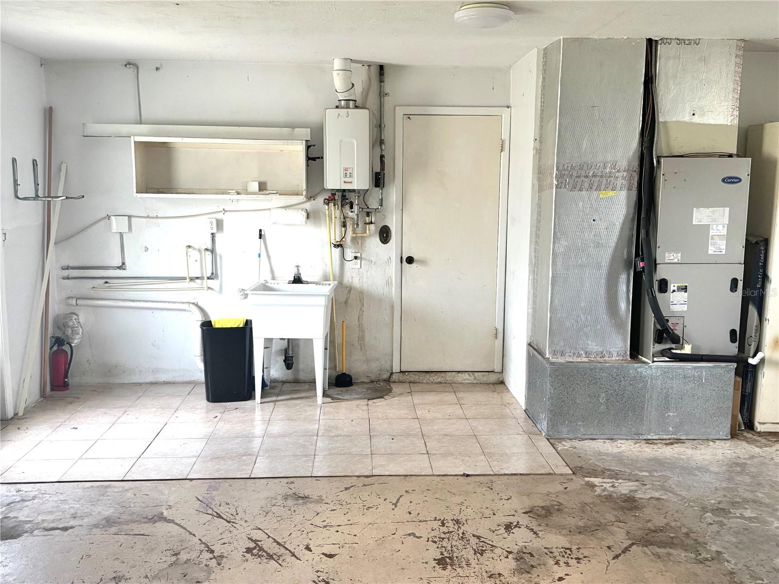 Utility sink in garage