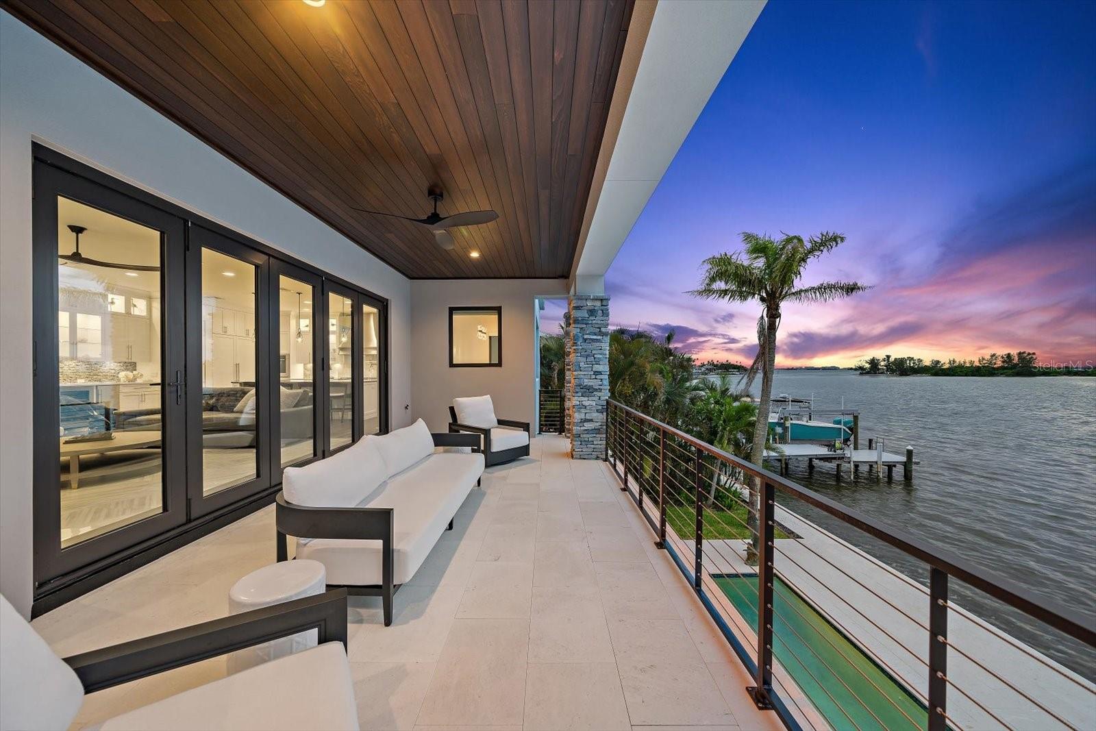 Wide private terraces allow for enjoyable and impressive entertaining or moments of welcomed relaxation.