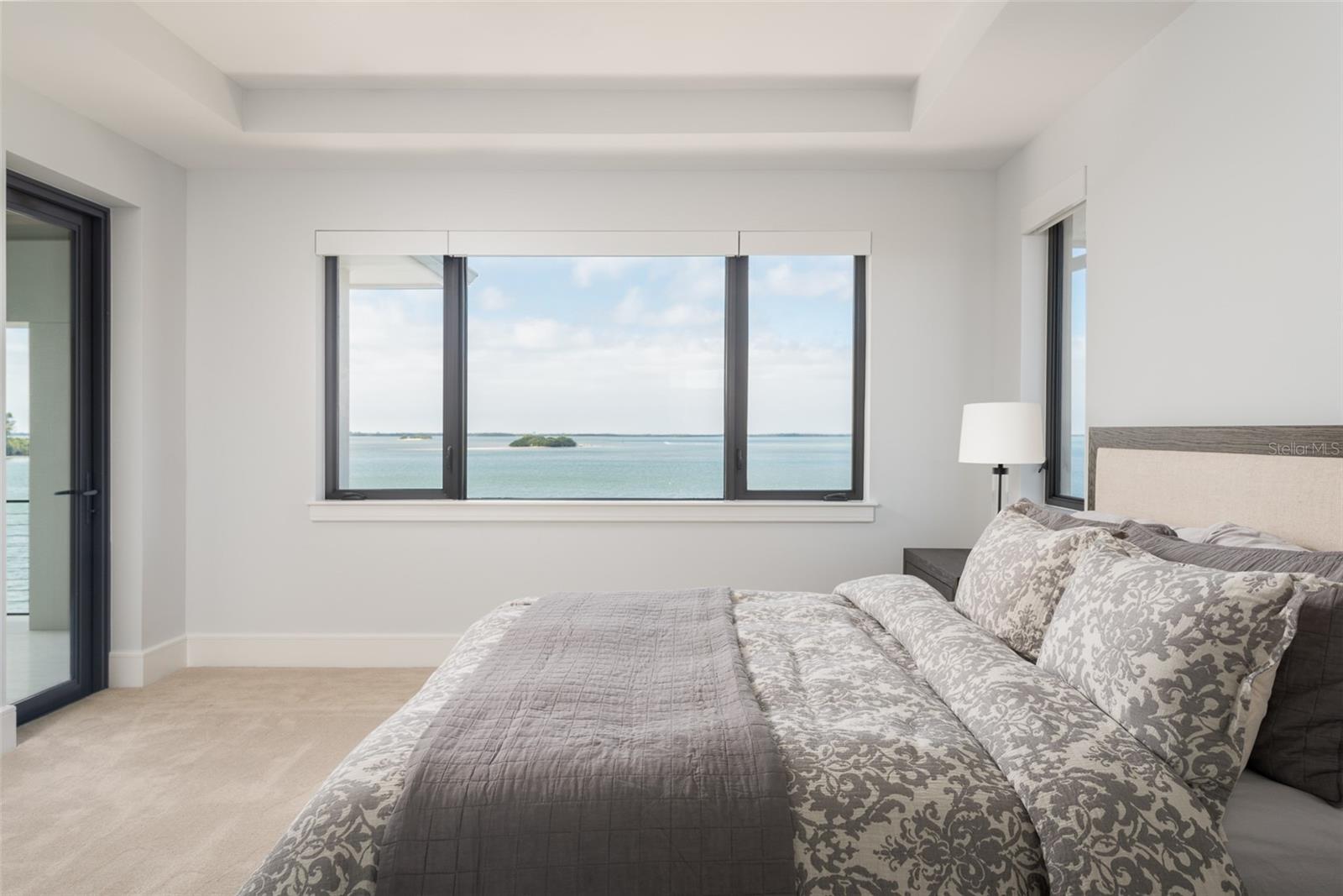 Amazing views  of Intracoastal framed by Caladesi and Honeymoon Islands!