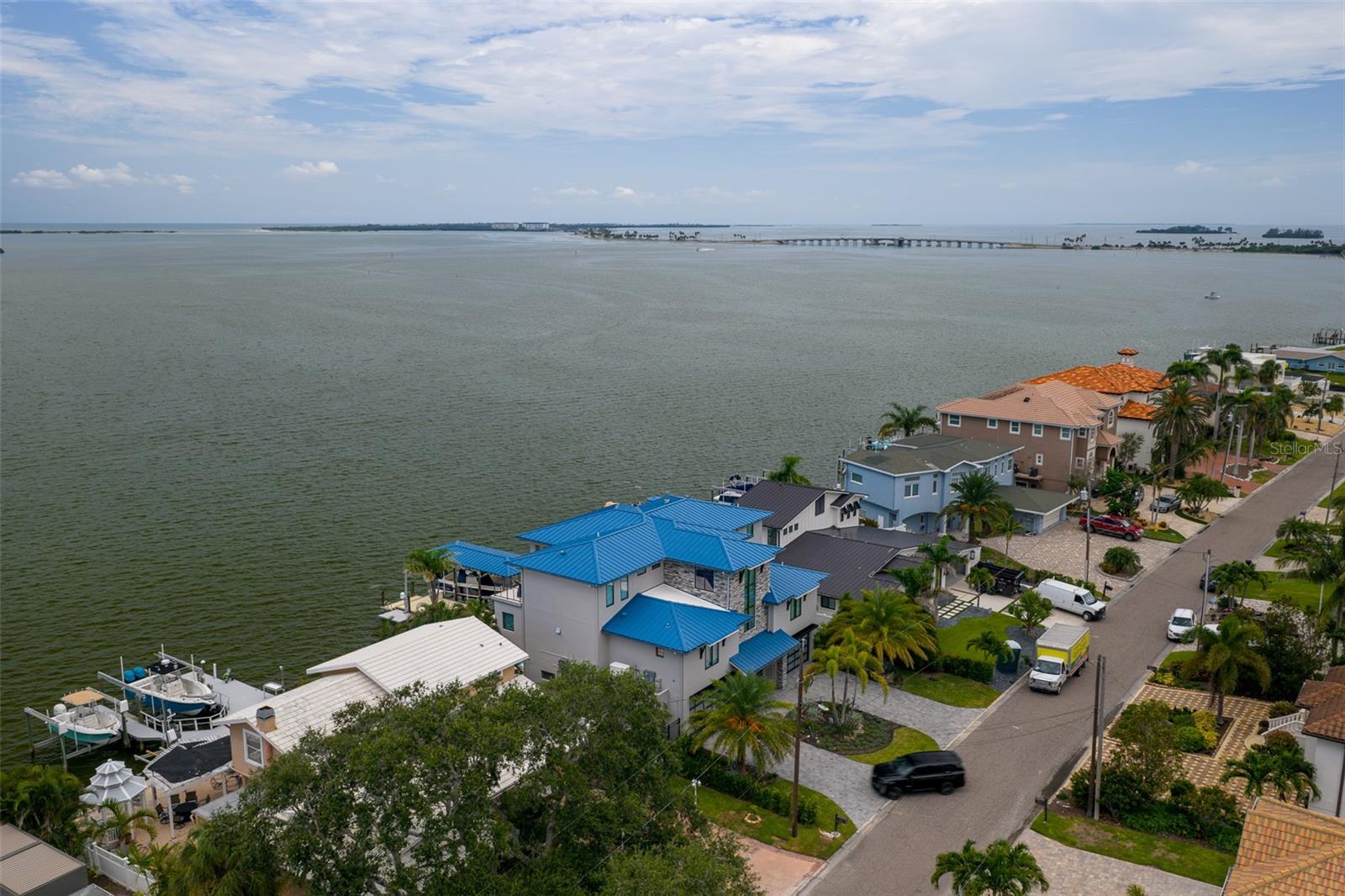 Newer construction, built by renowned Tampa Bay Luxury Custom Home Builder, Campagna Homes Builder.