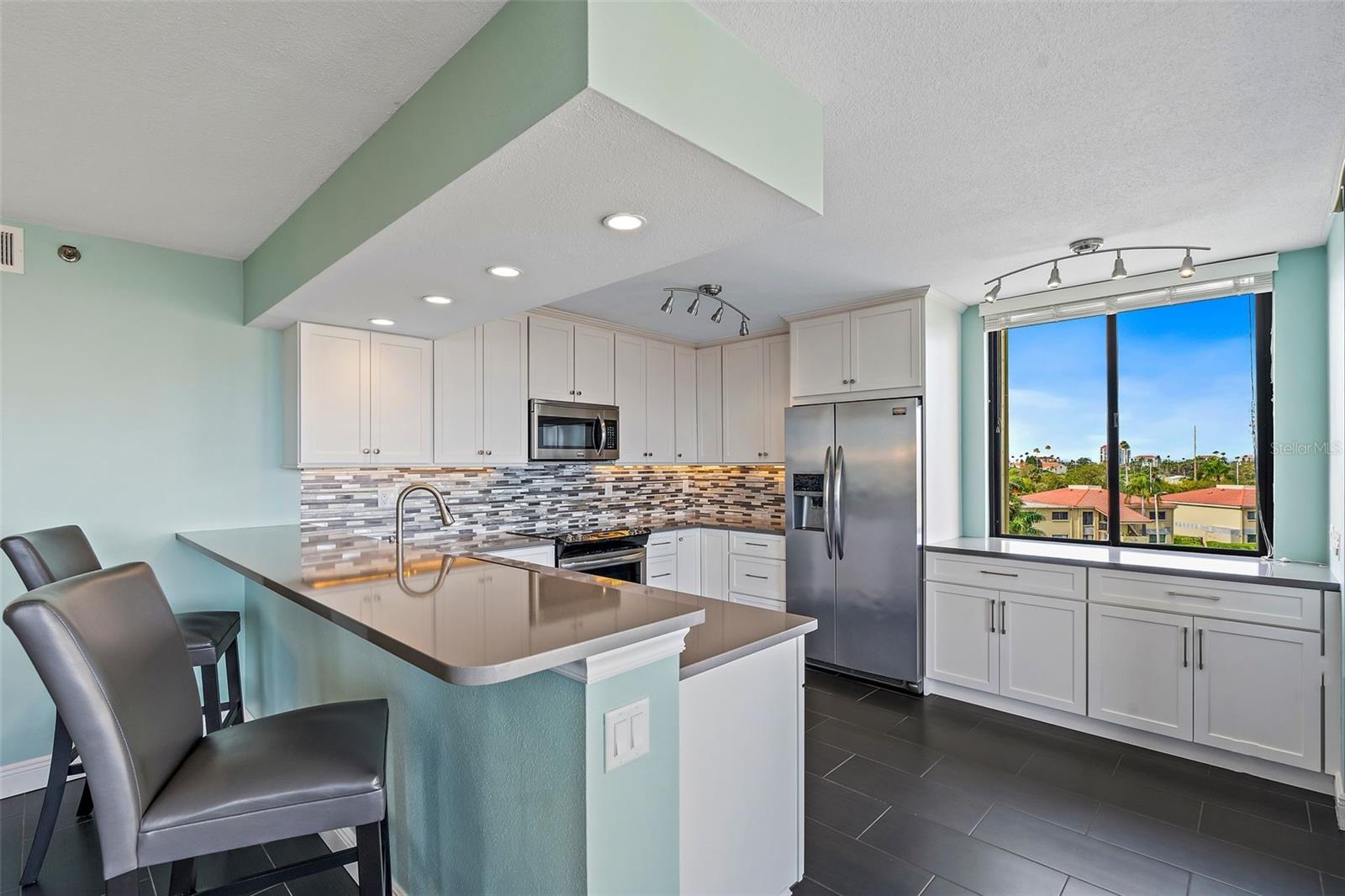 Bar in kitchen