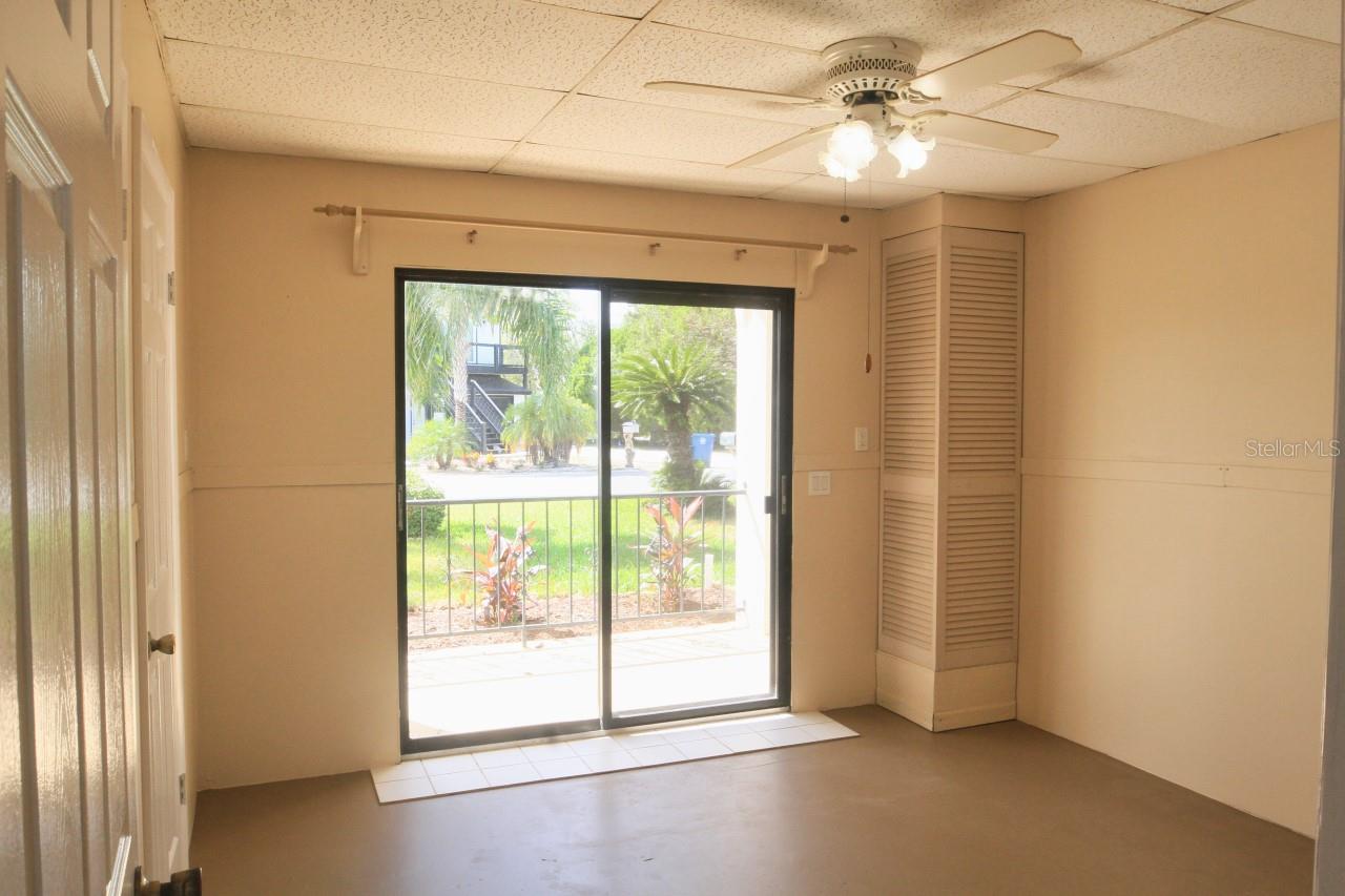 downstairs bedrooom